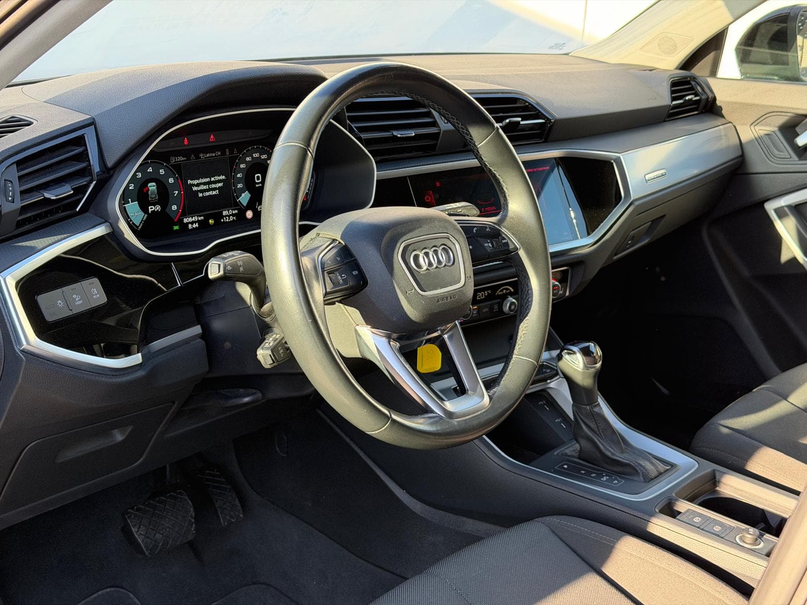 AUDI Q3 - Image 8