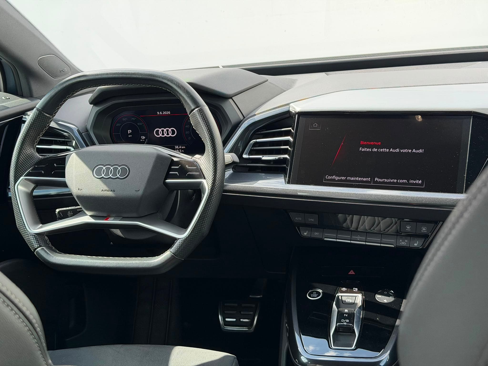 AUDI Q4 e-tron - Image 8
