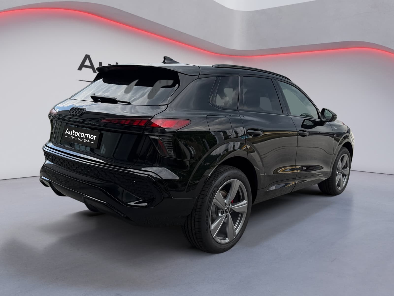 AUDI Q3 - Image 5