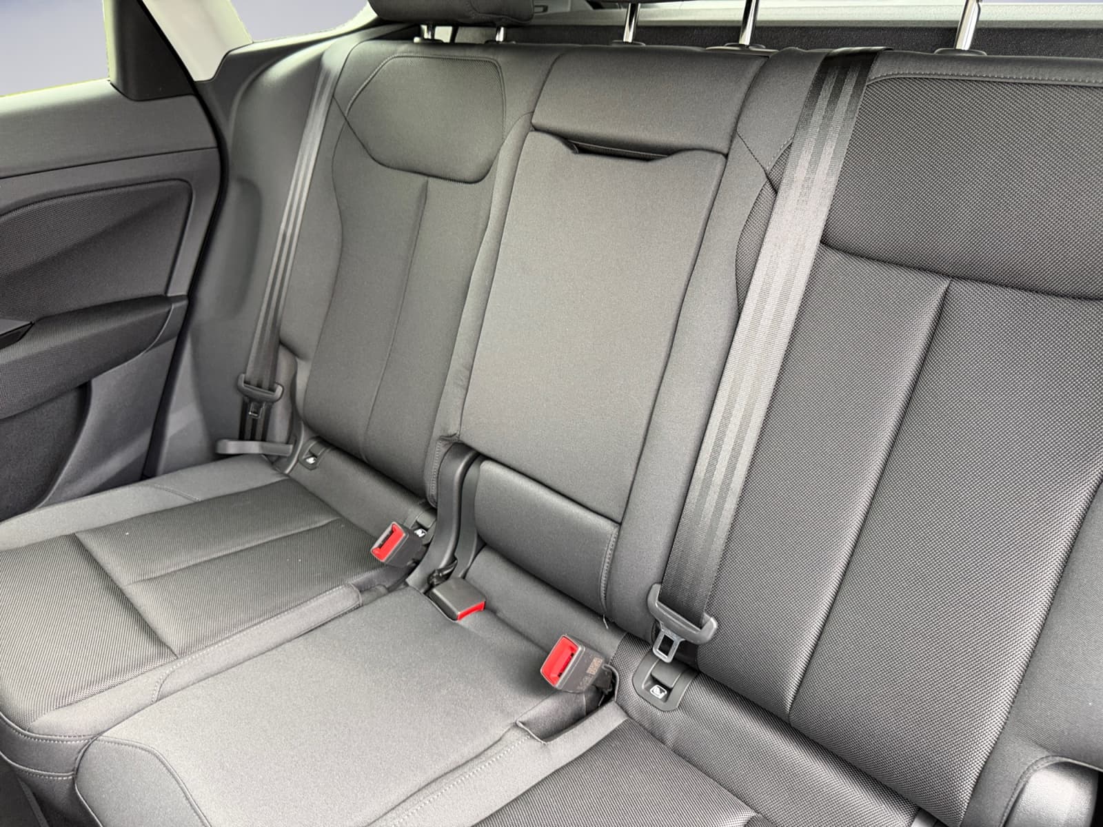 AUDI Q3 - Image 13