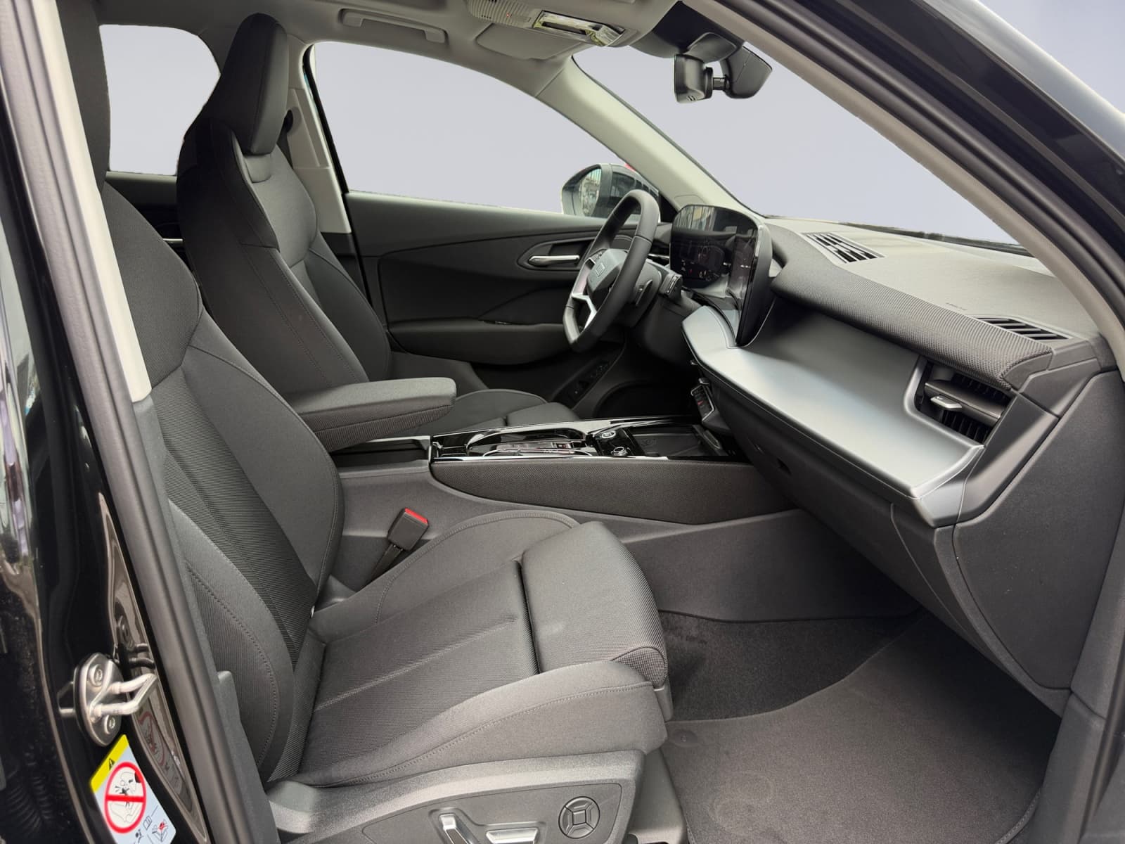 AUDI Q3 - Image 15