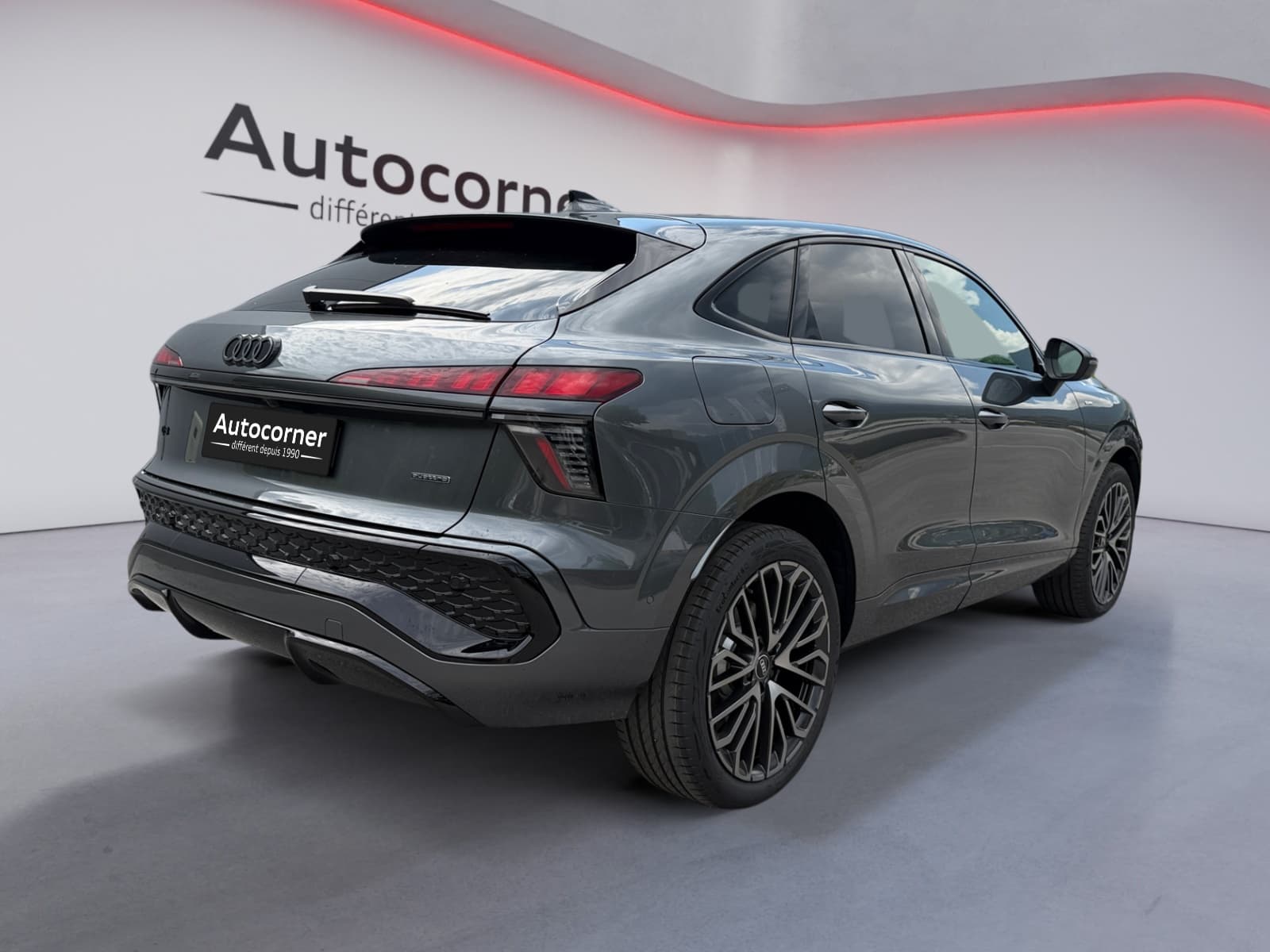 AUDI Q3 - Image 5