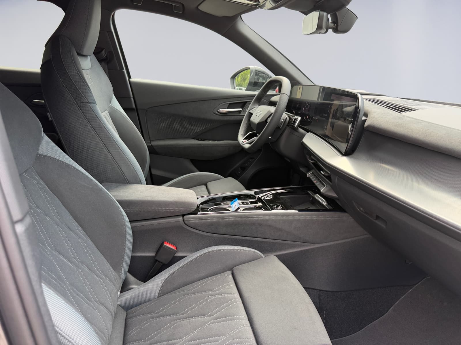 AUDI Q3 - Image 15