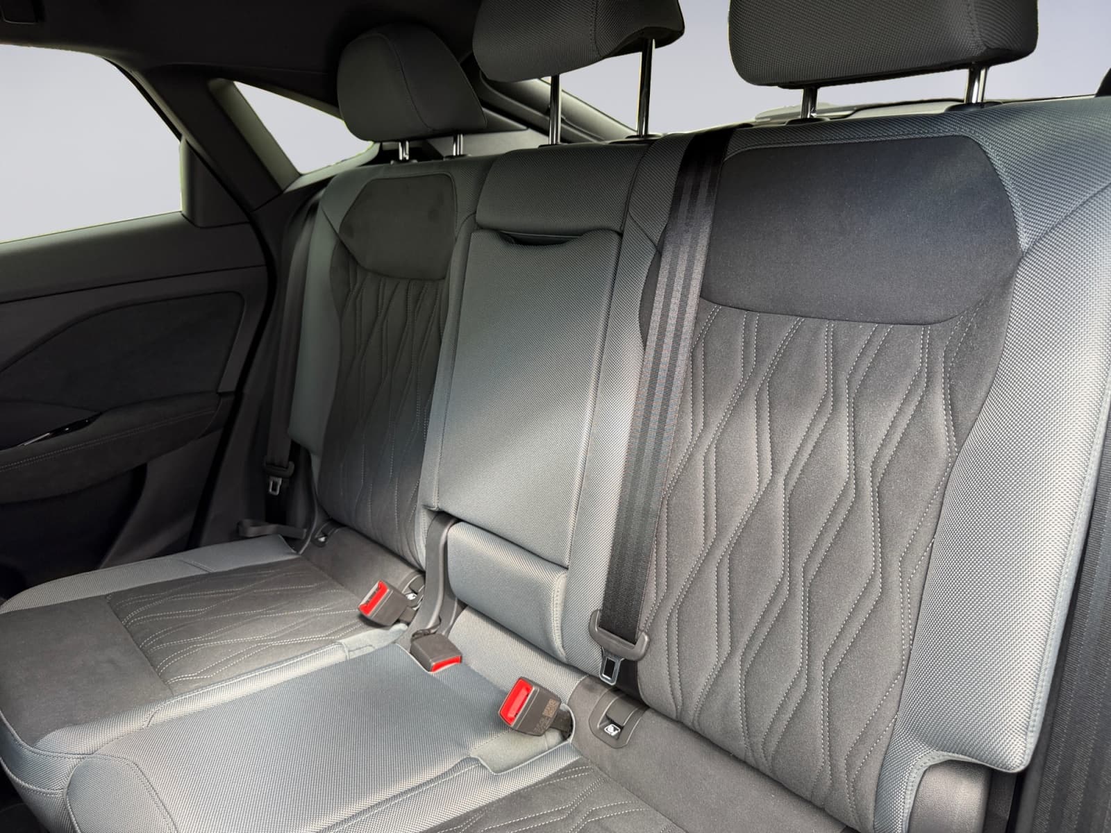 AUDI Q3 - Image 13