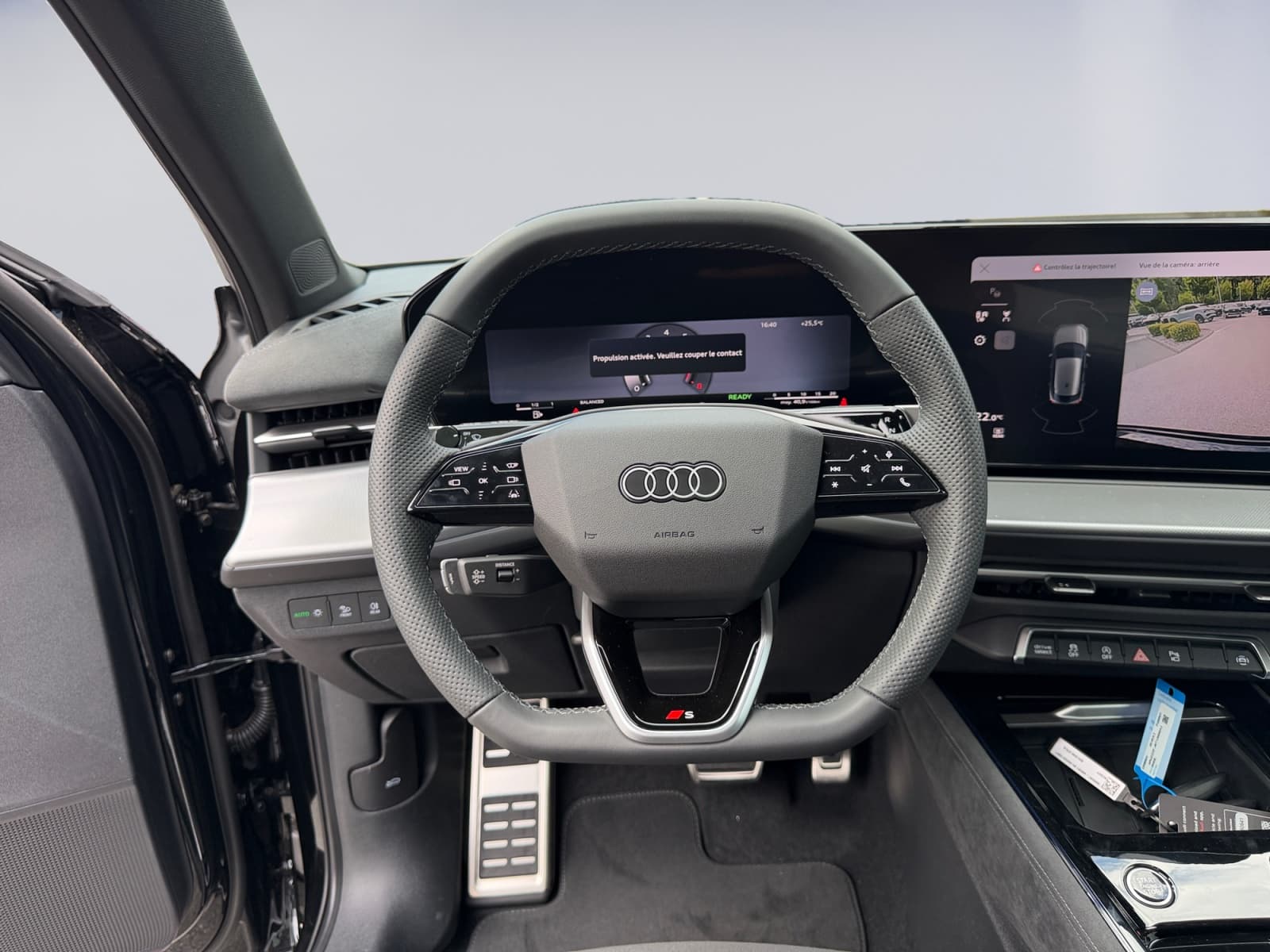 AUDI Q3 - Image 12
