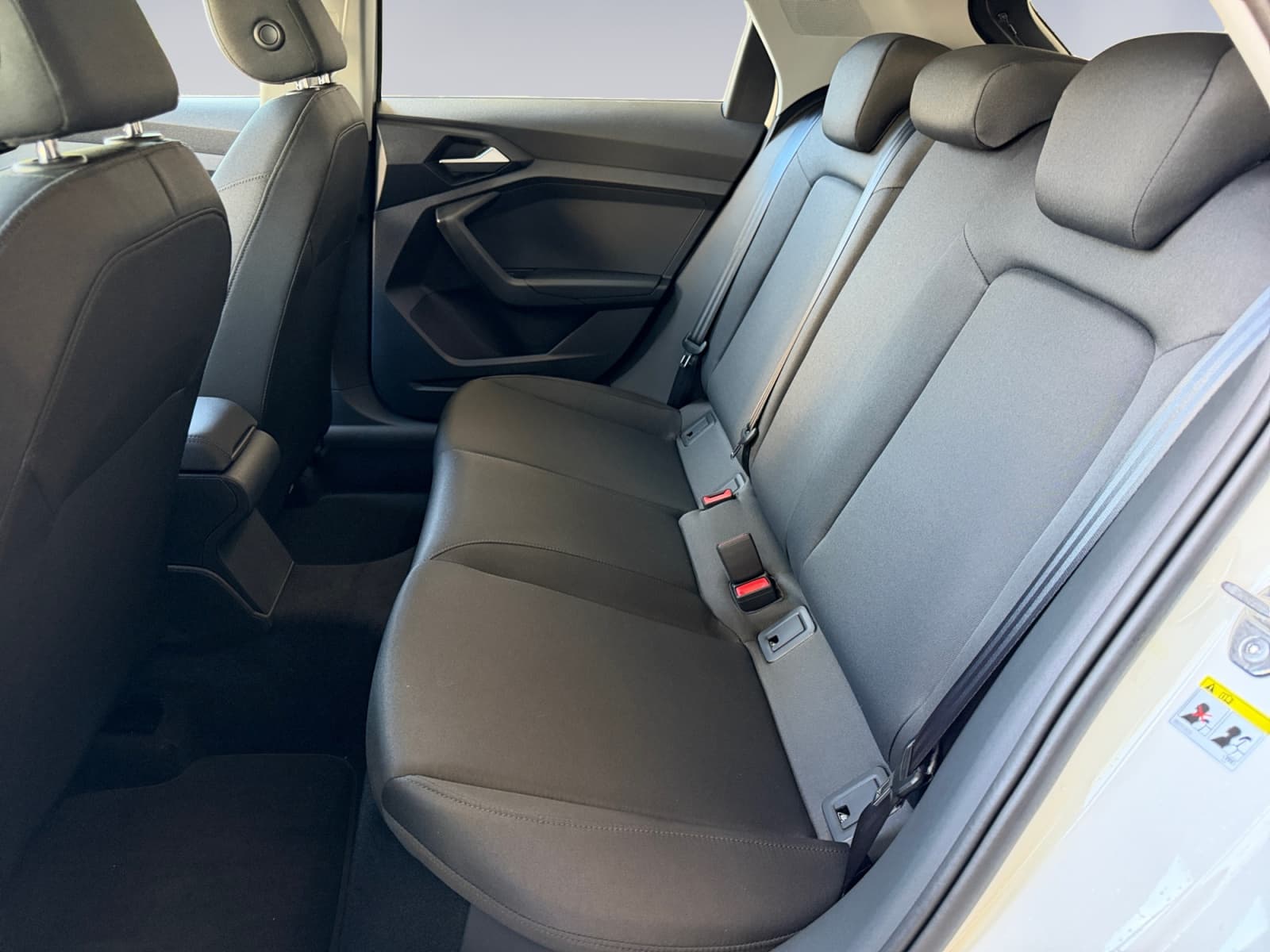 AUDI A1 - Image 11