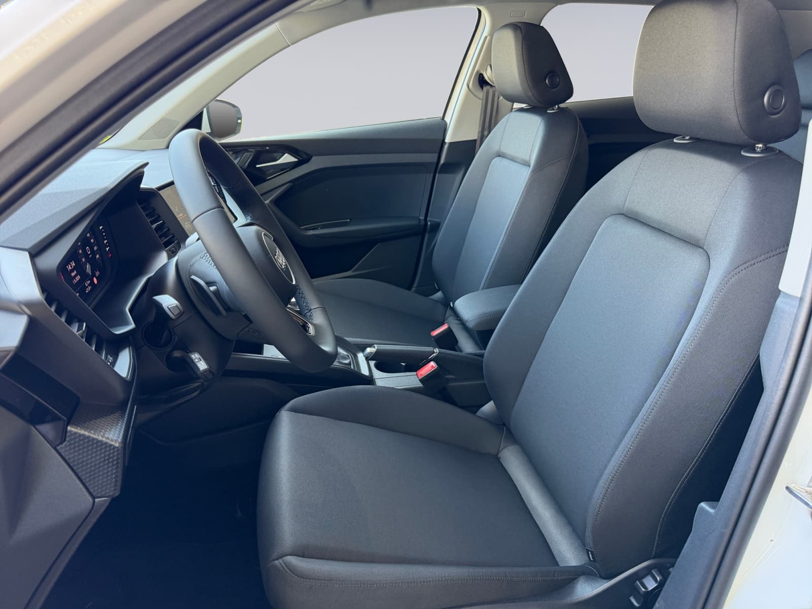 AUDI A1 - Image 7