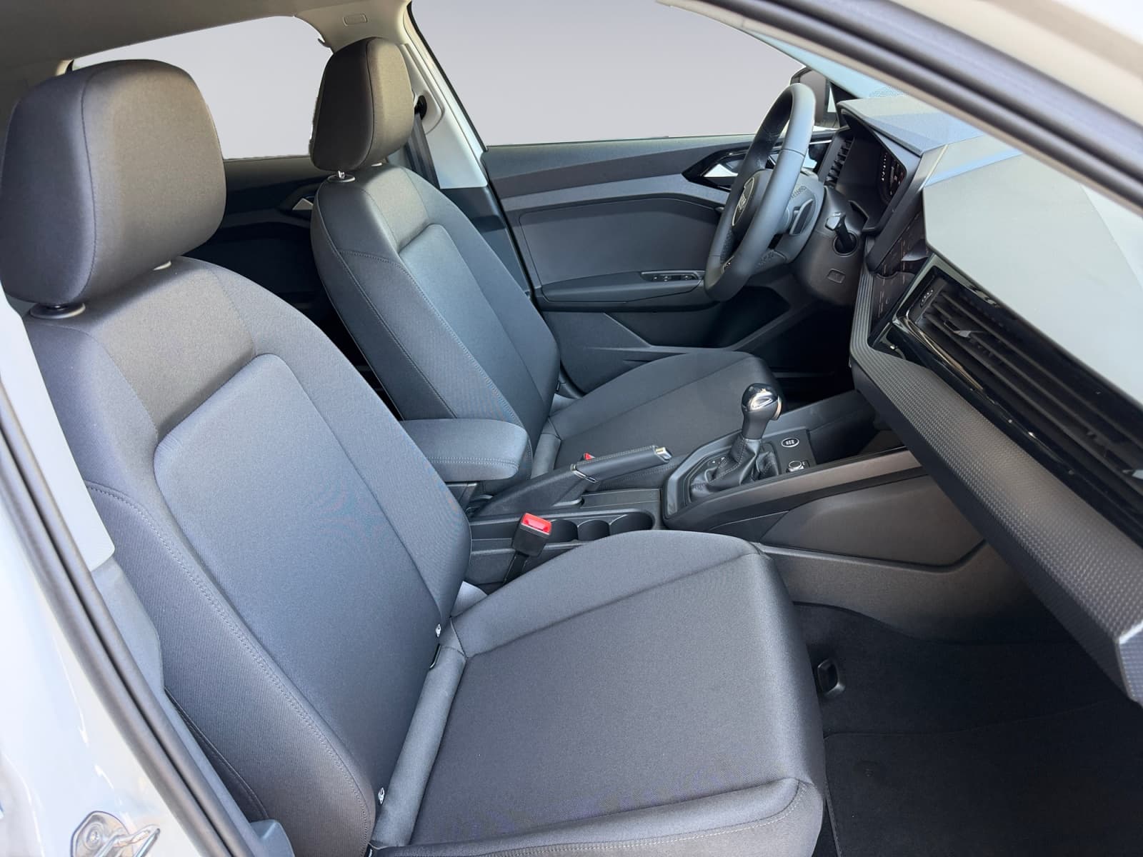 AUDI A1 - Image 13