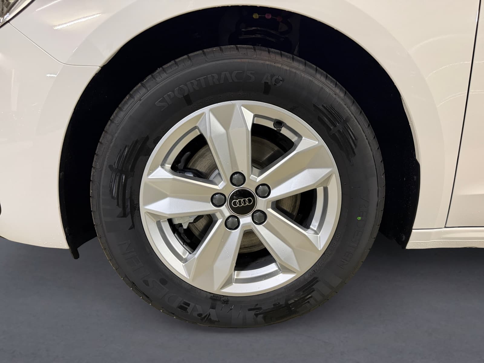 AUDI A1 - Image 12