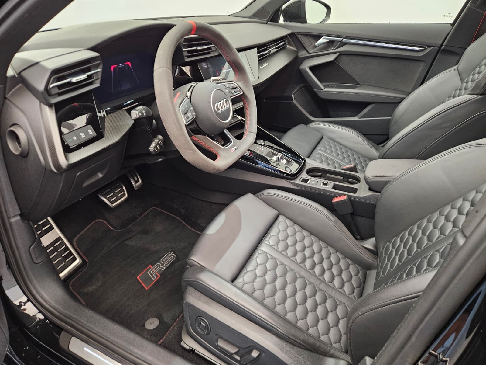 AUDI RS3 - Image 11
