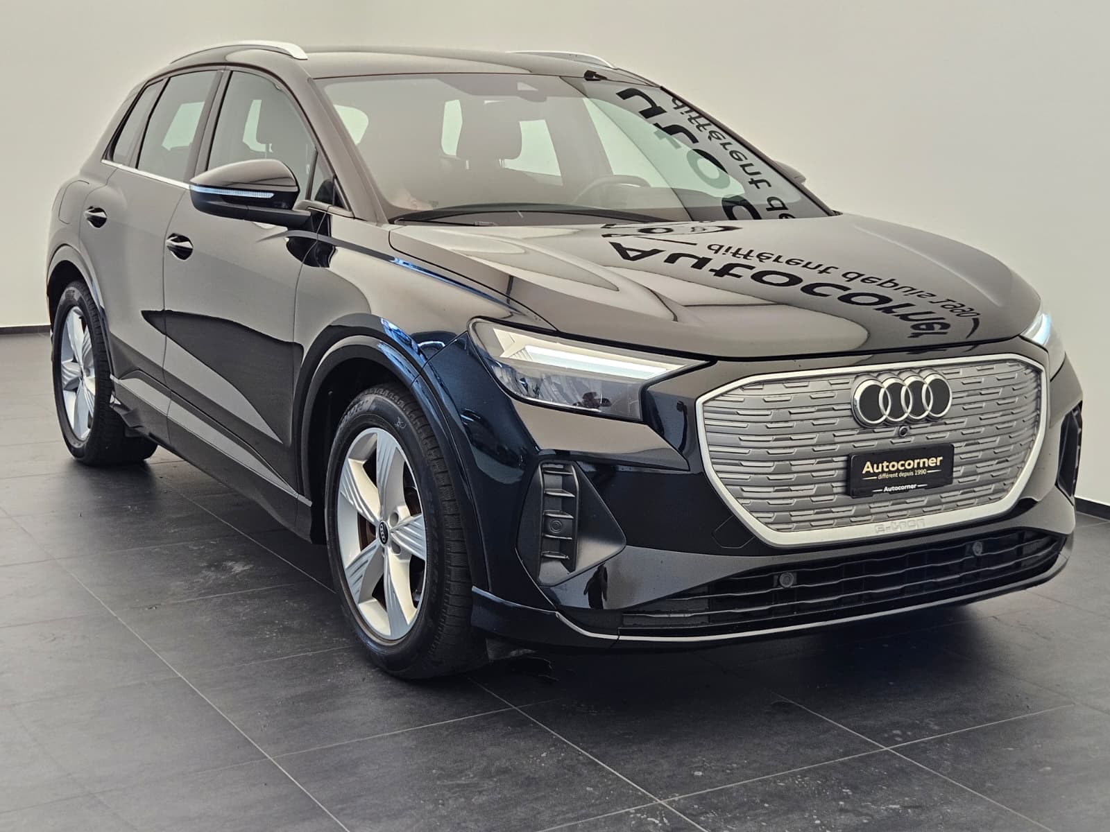 AUDI Q4 e-tron - Image 6