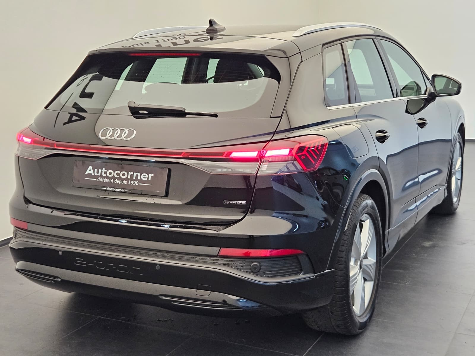 AUDI Q4 e-tron - Image 8