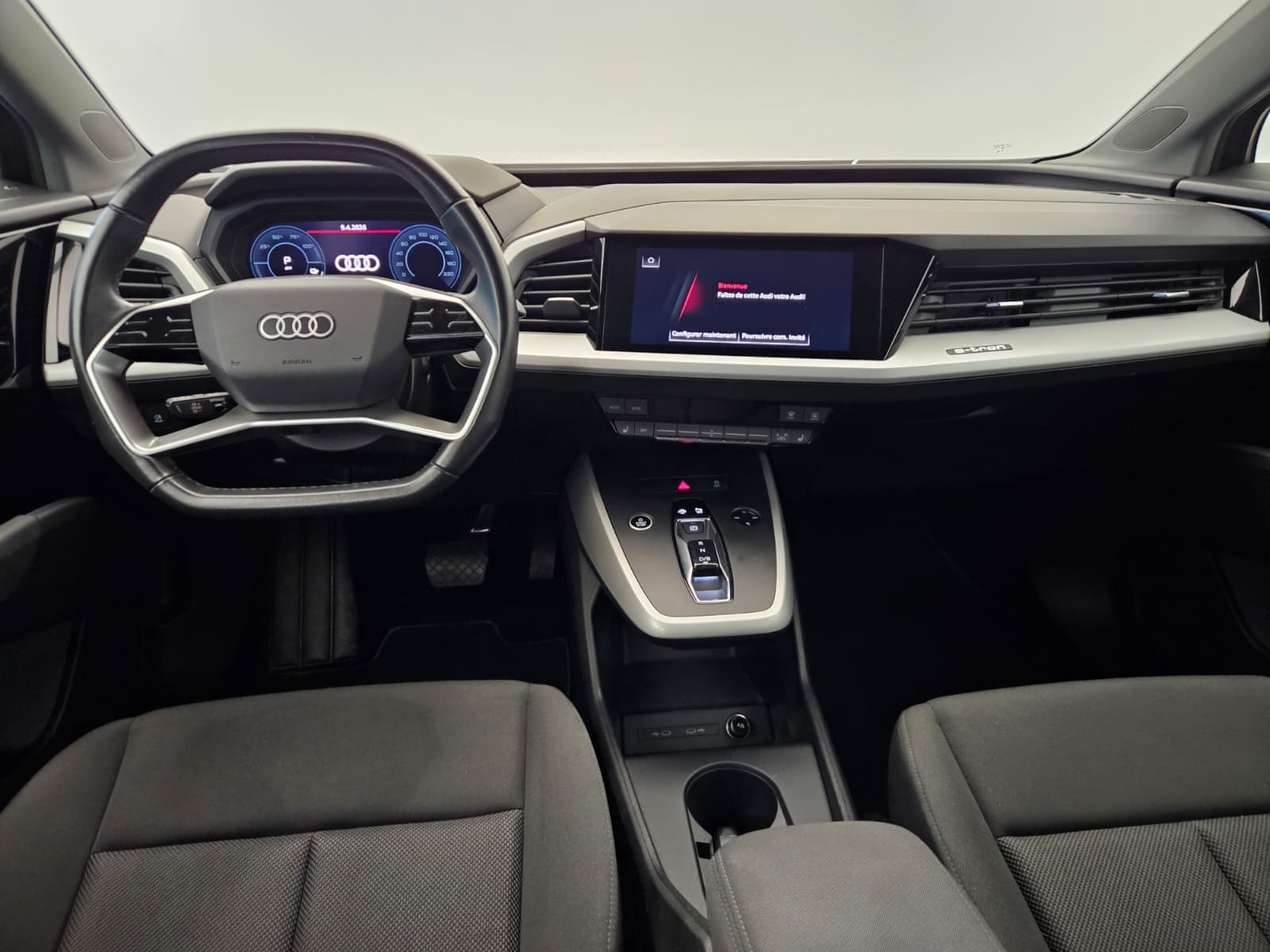 AUDI Q4 e-tron - Image 11