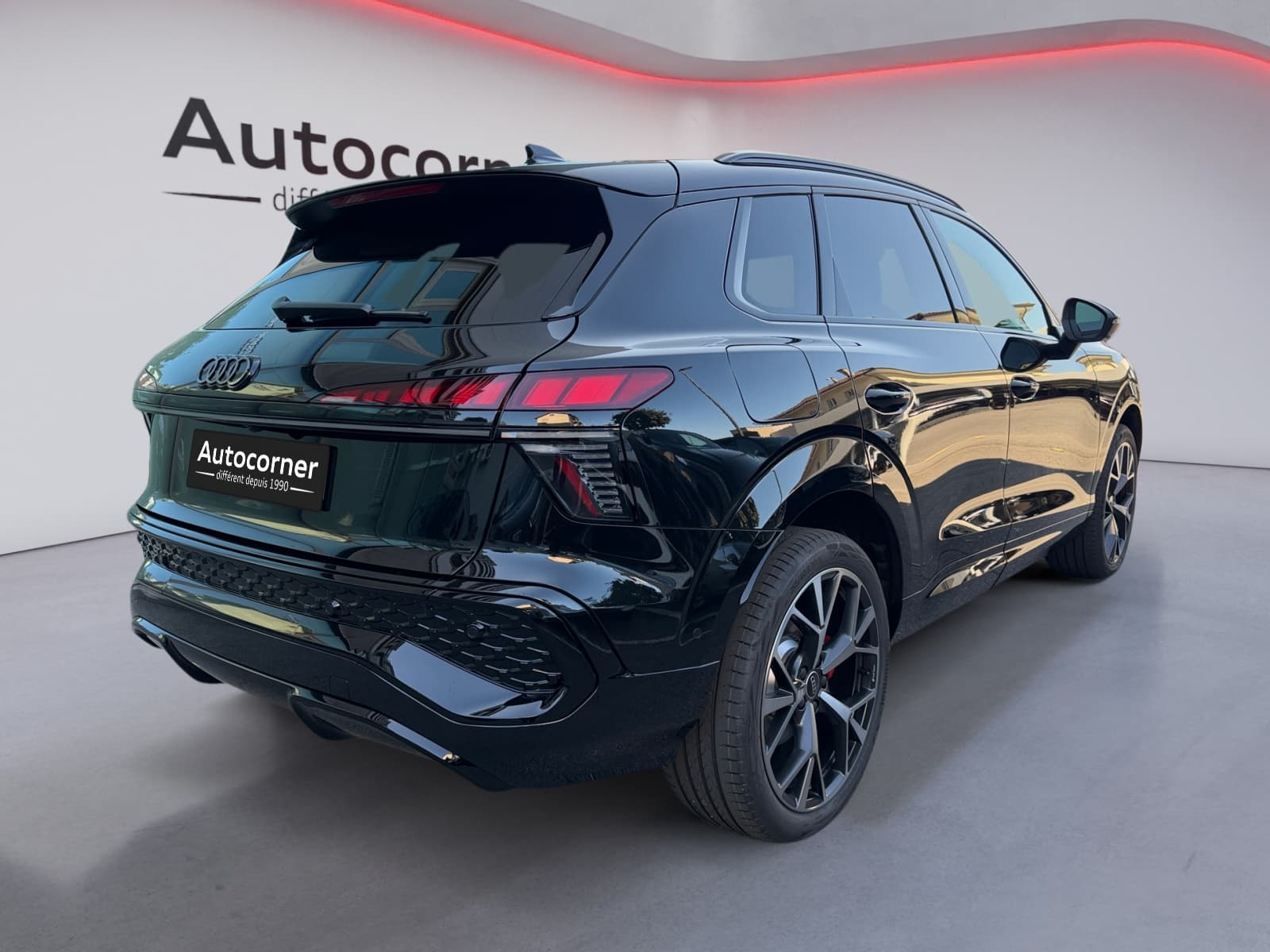AUDI Q3 - Image 5
