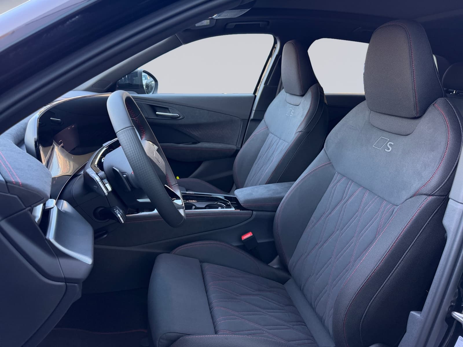 AUDI Q3 - Image 7