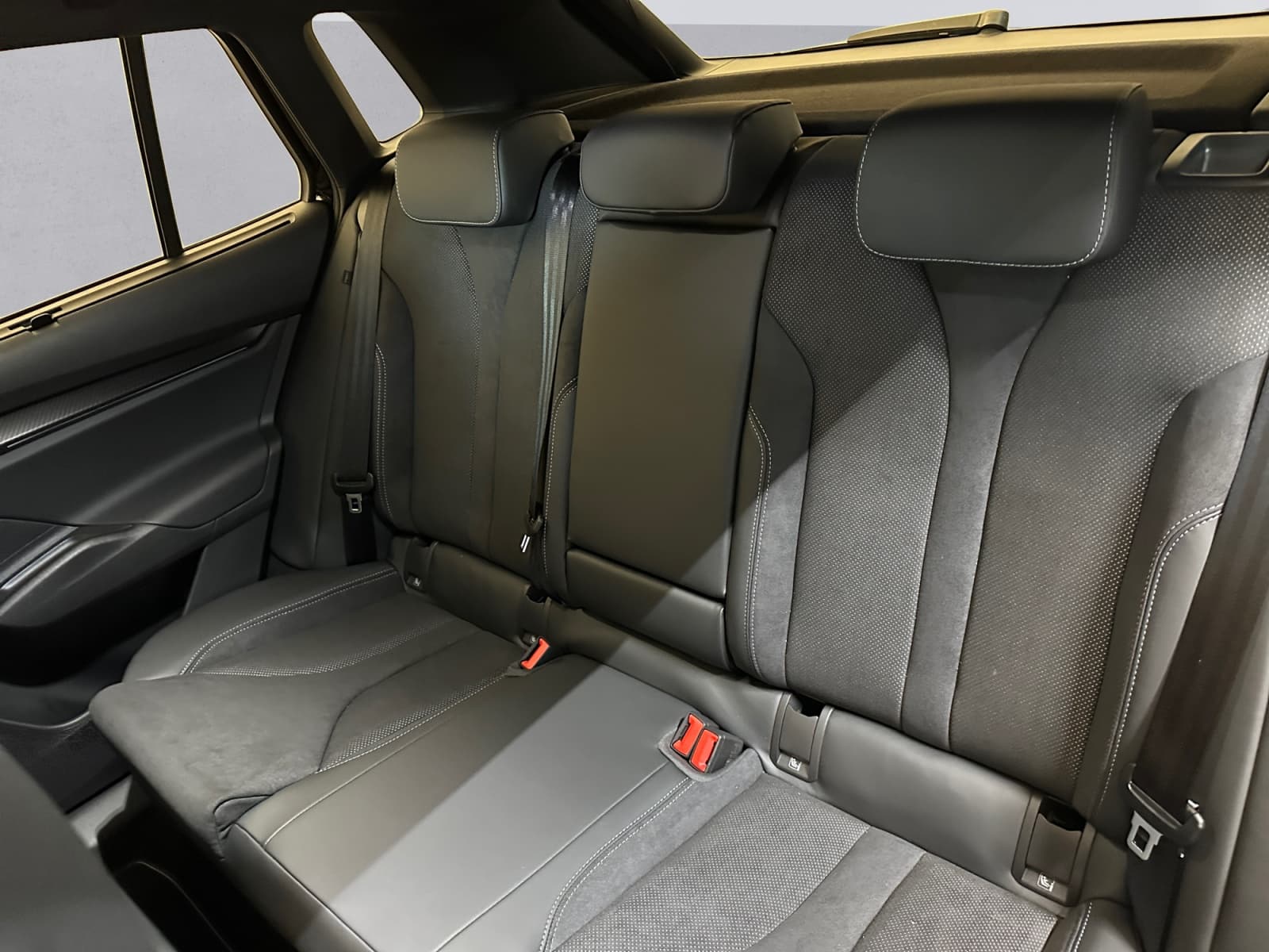 SKODA ELROQ - Image 12