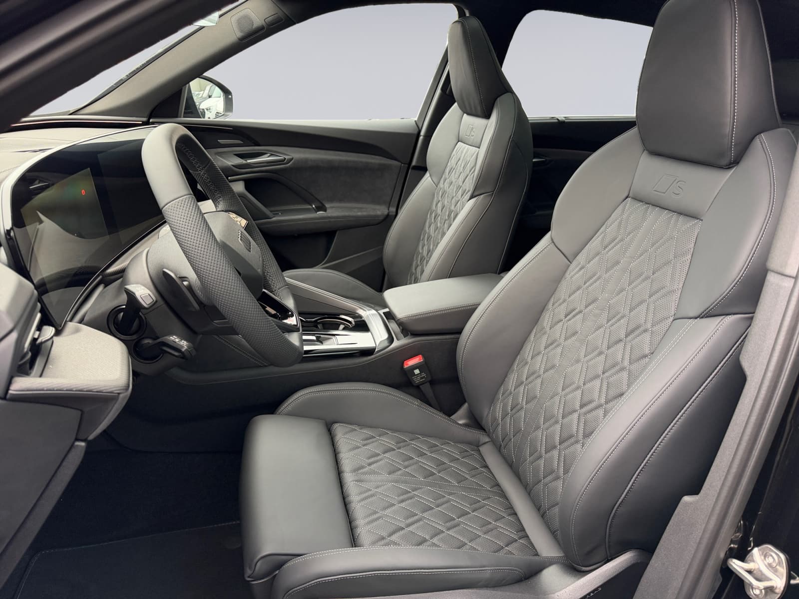 AUDI SQ5 - Image 7
