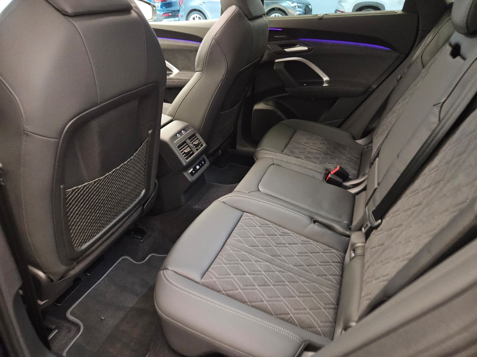 AUDI SQ5 - Image 13