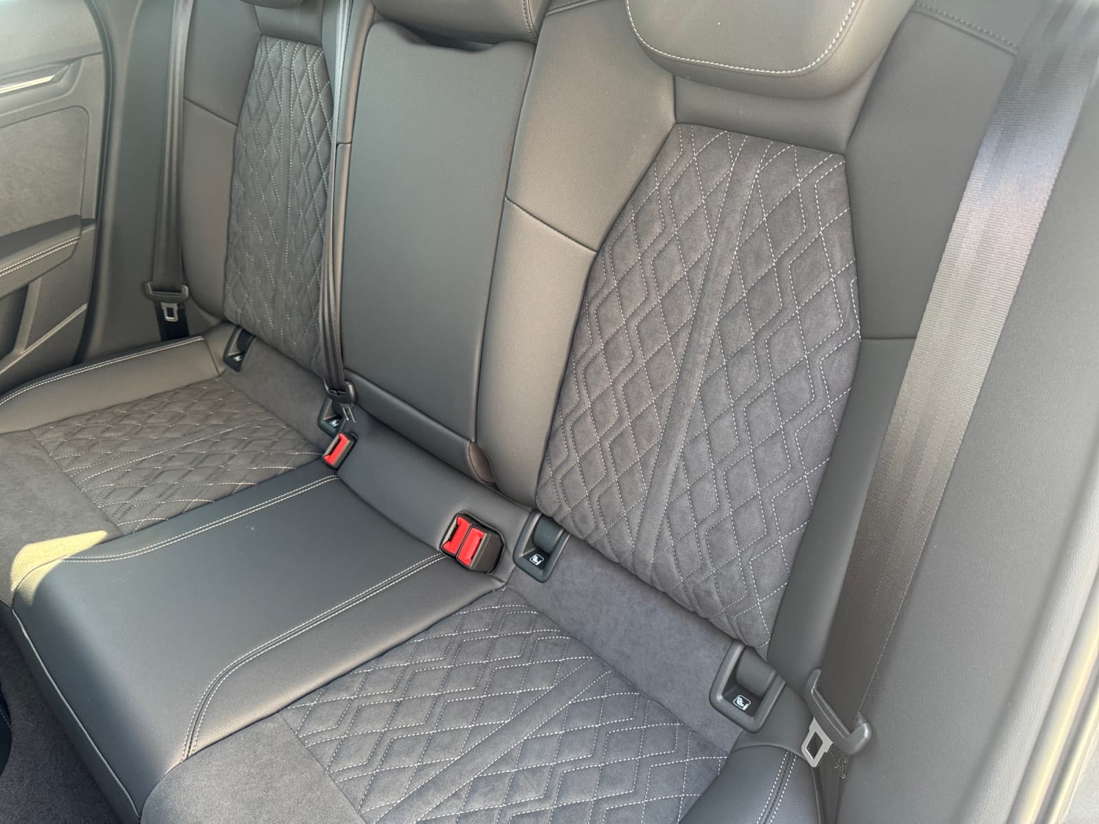 AUDI S3 - Image 13