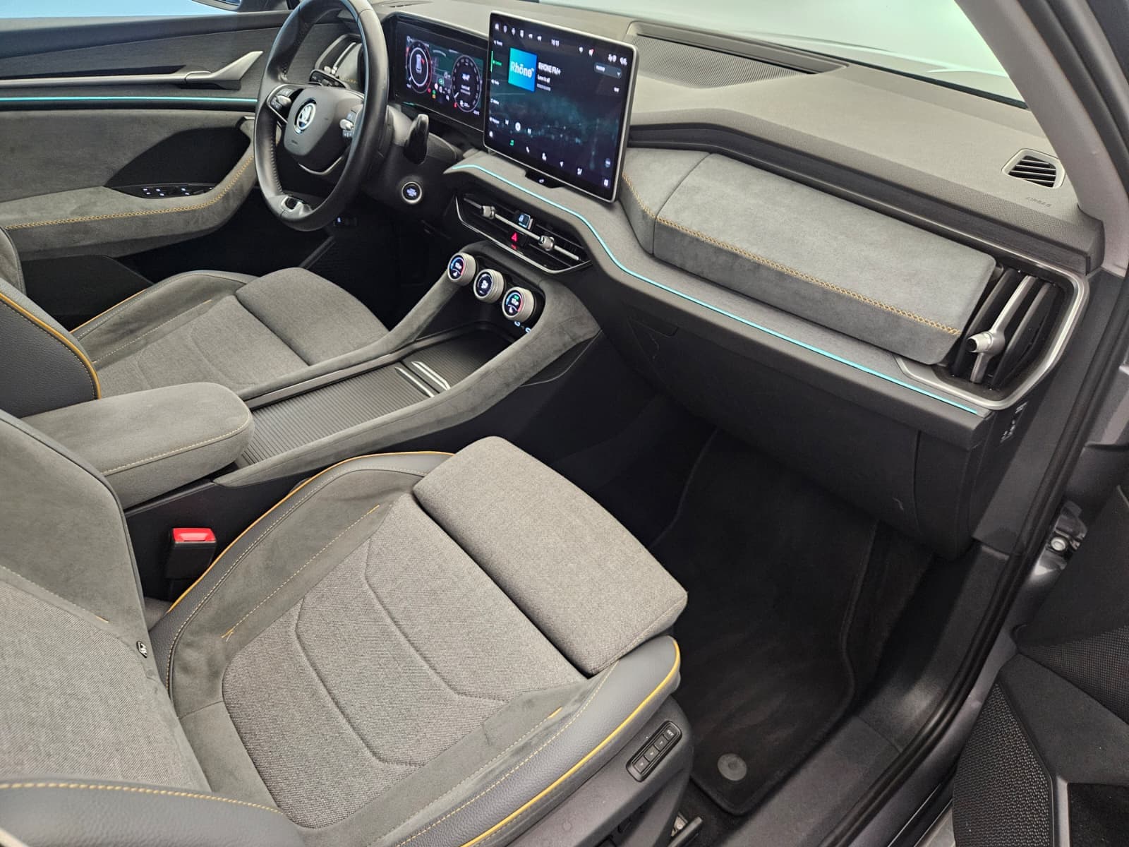 SKODA KODIAQ - Image 12