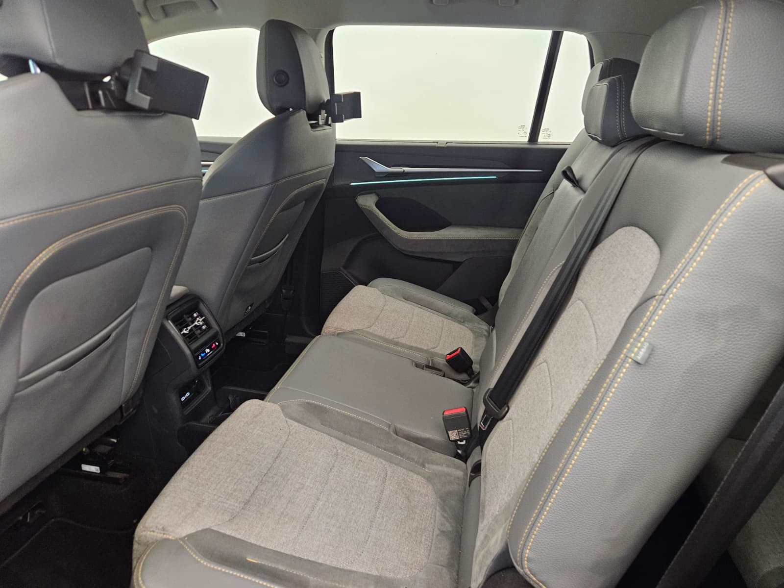 SKODA KODIAQ - Image 13