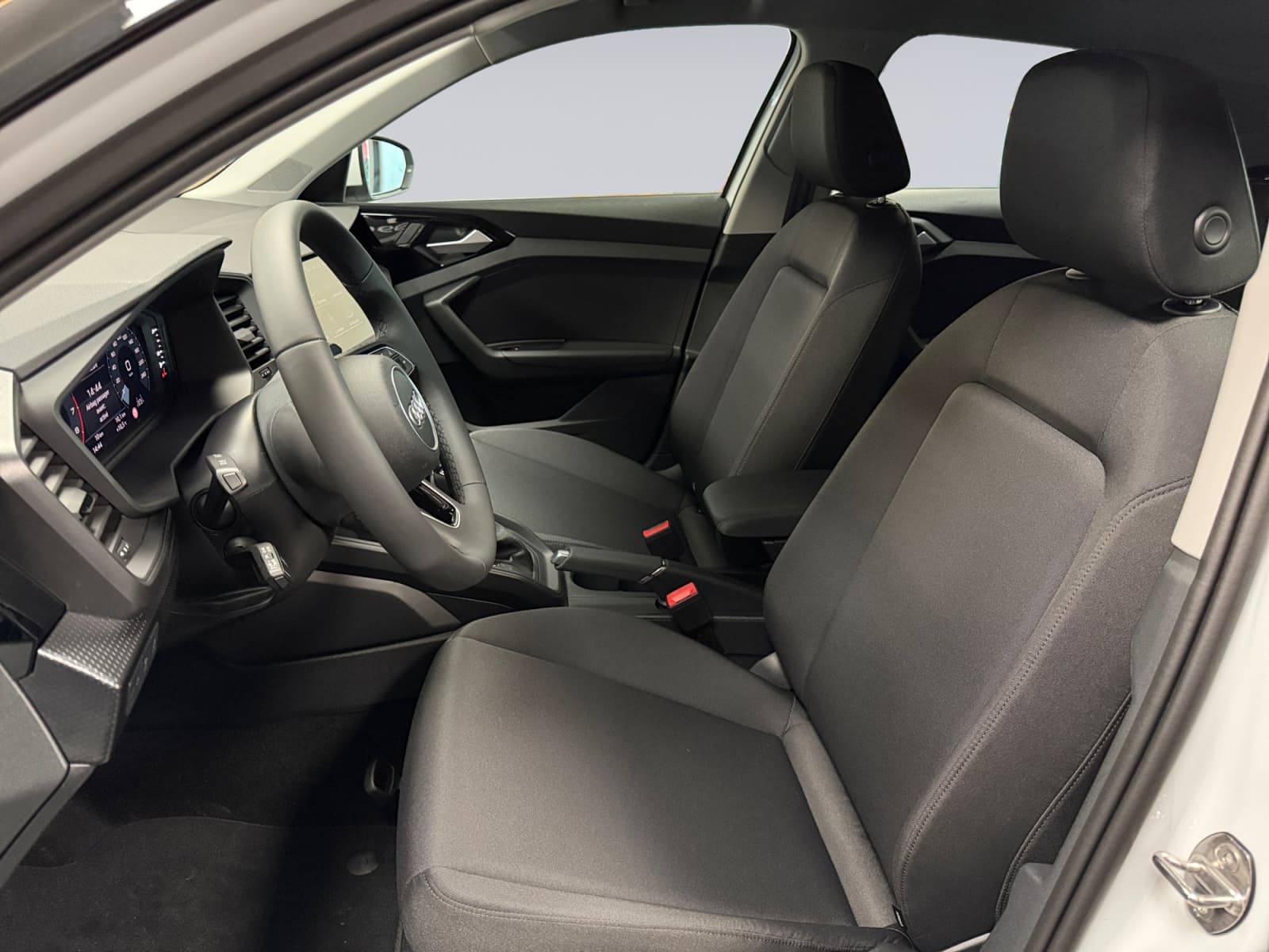 AUDI A1 - Image 7