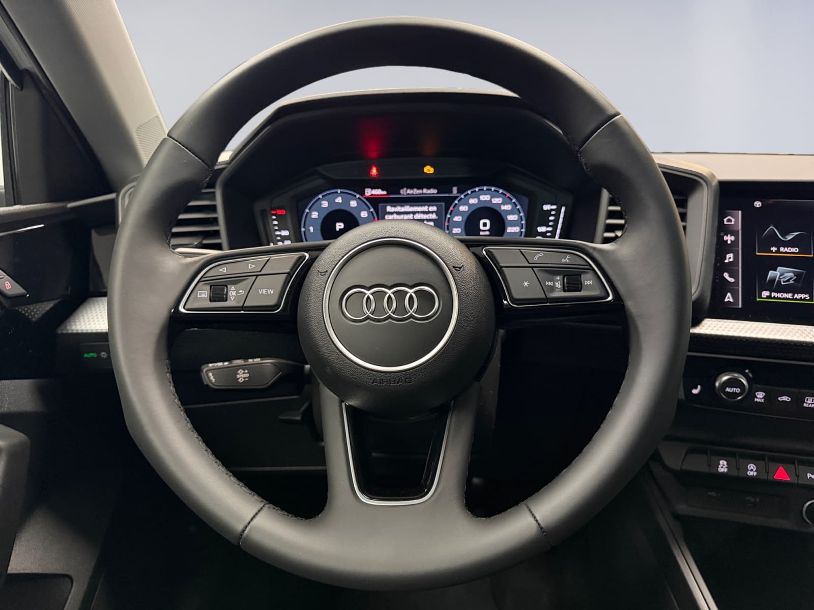 AUDI A1 - Image 10