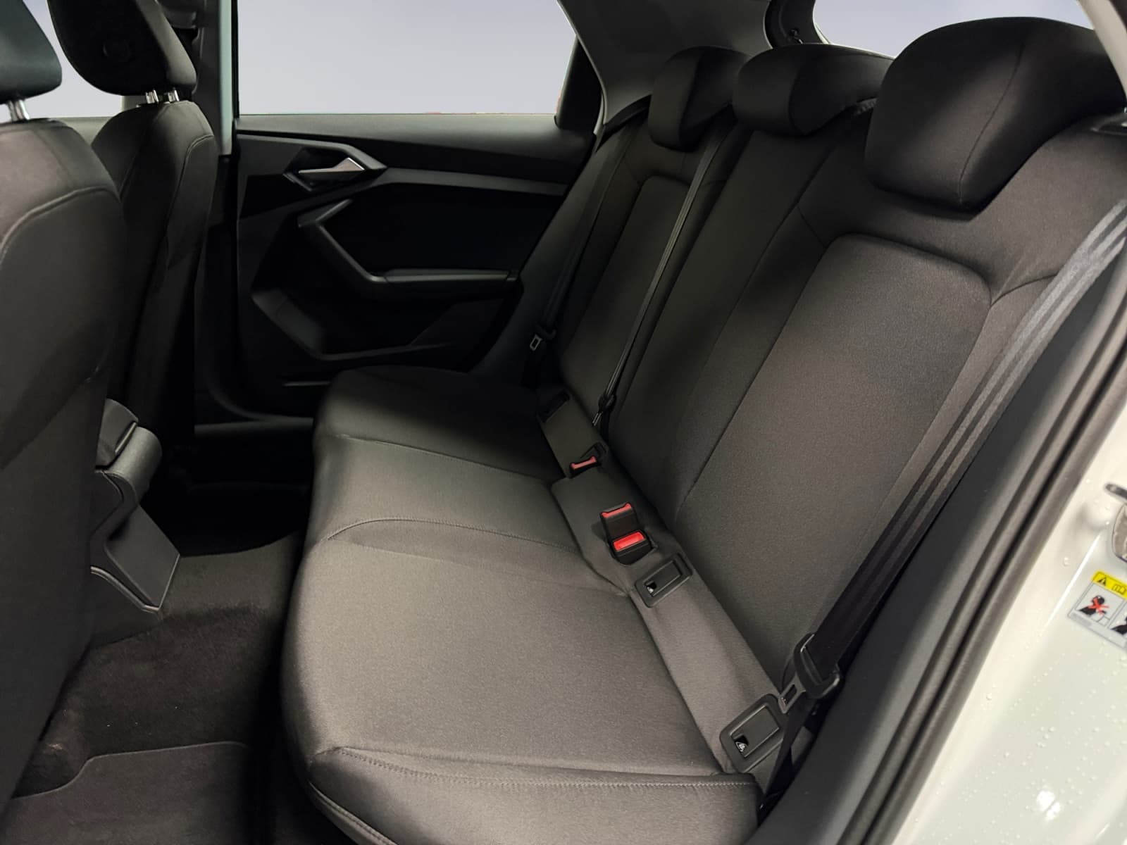 AUDI A1 - Image 11