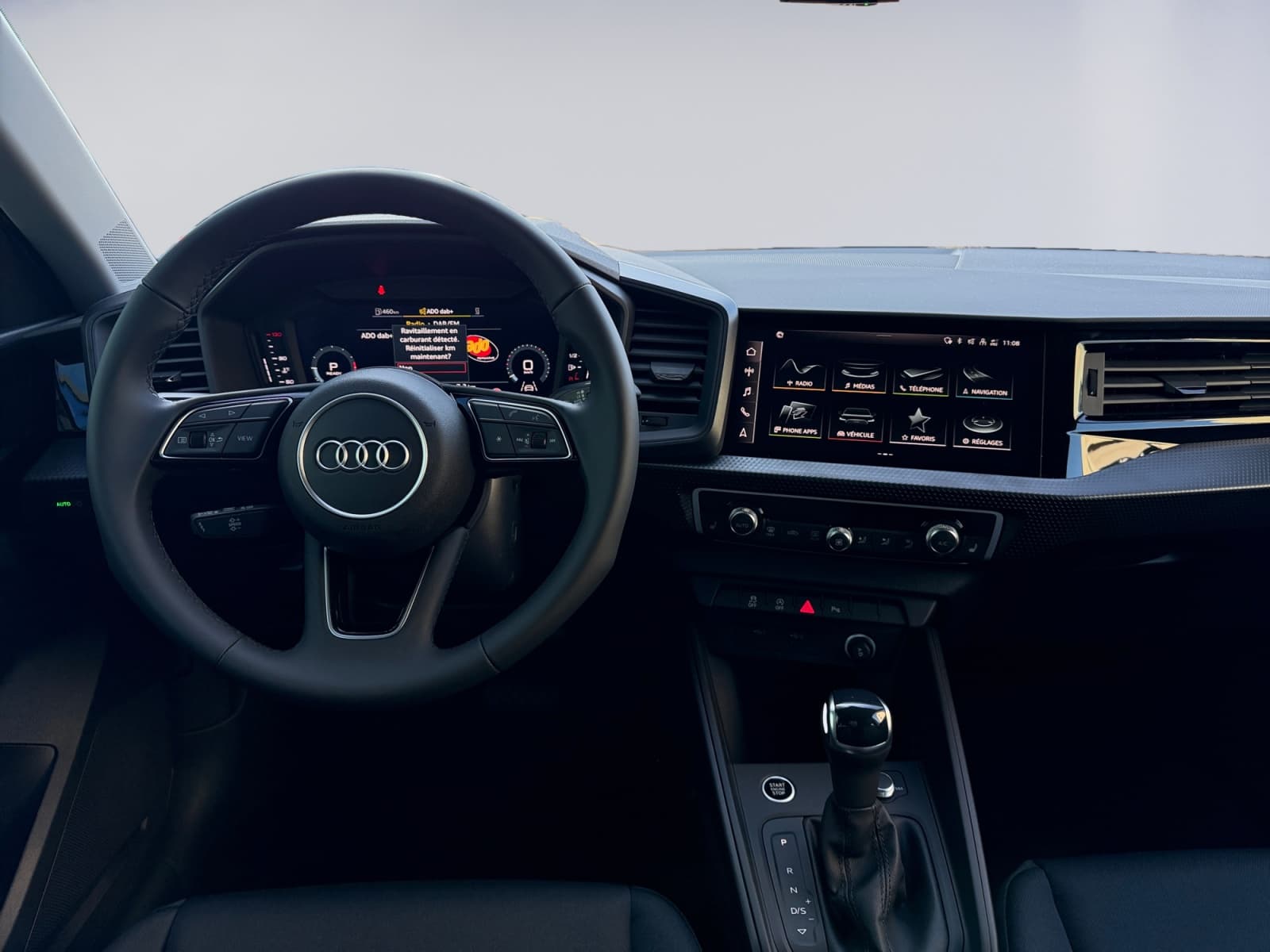 AUDI A1 - Image 8