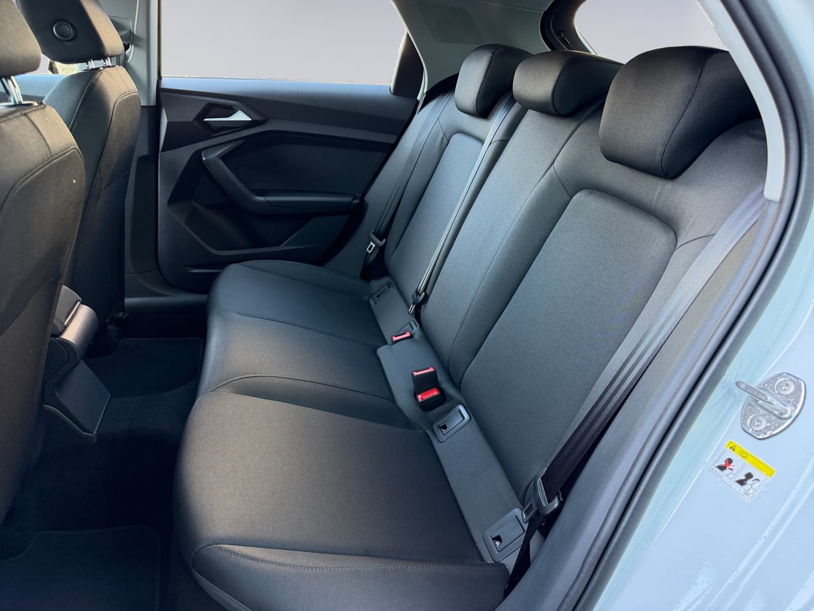 AUDI A1 - Image 11