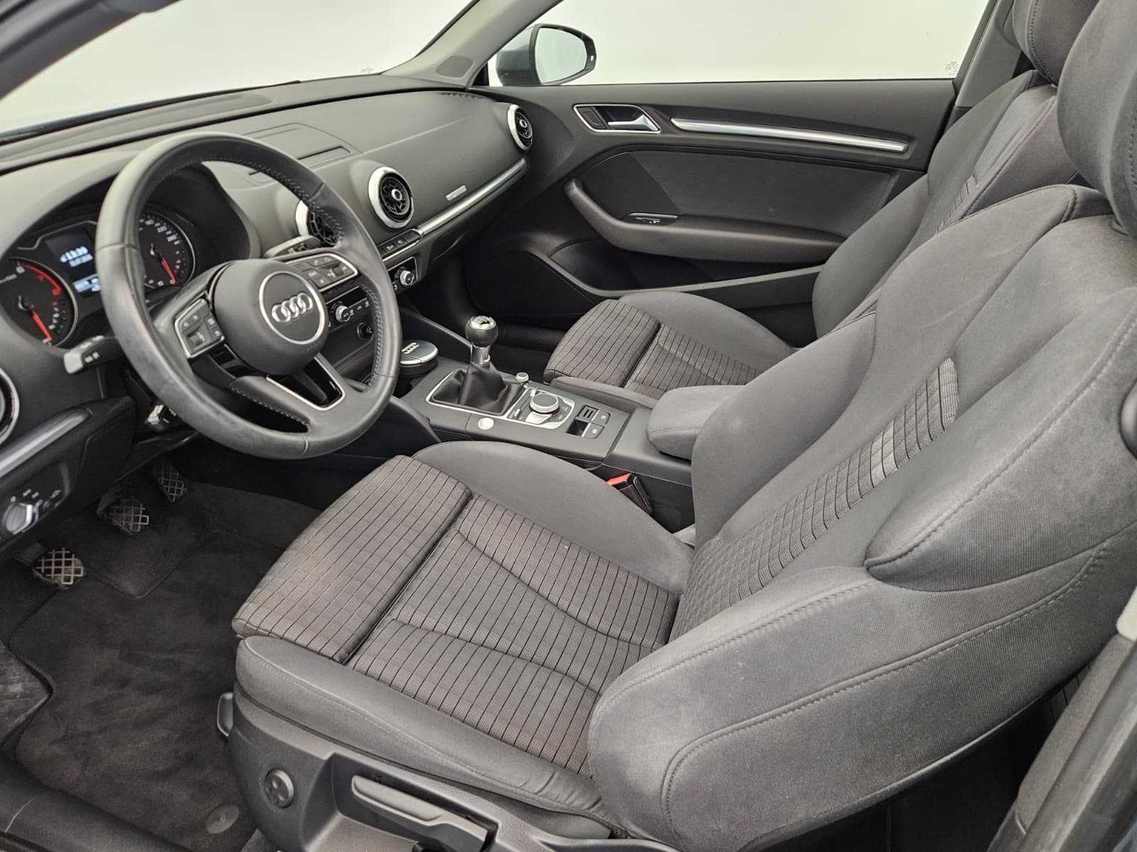 AUDI A3 - Image 11