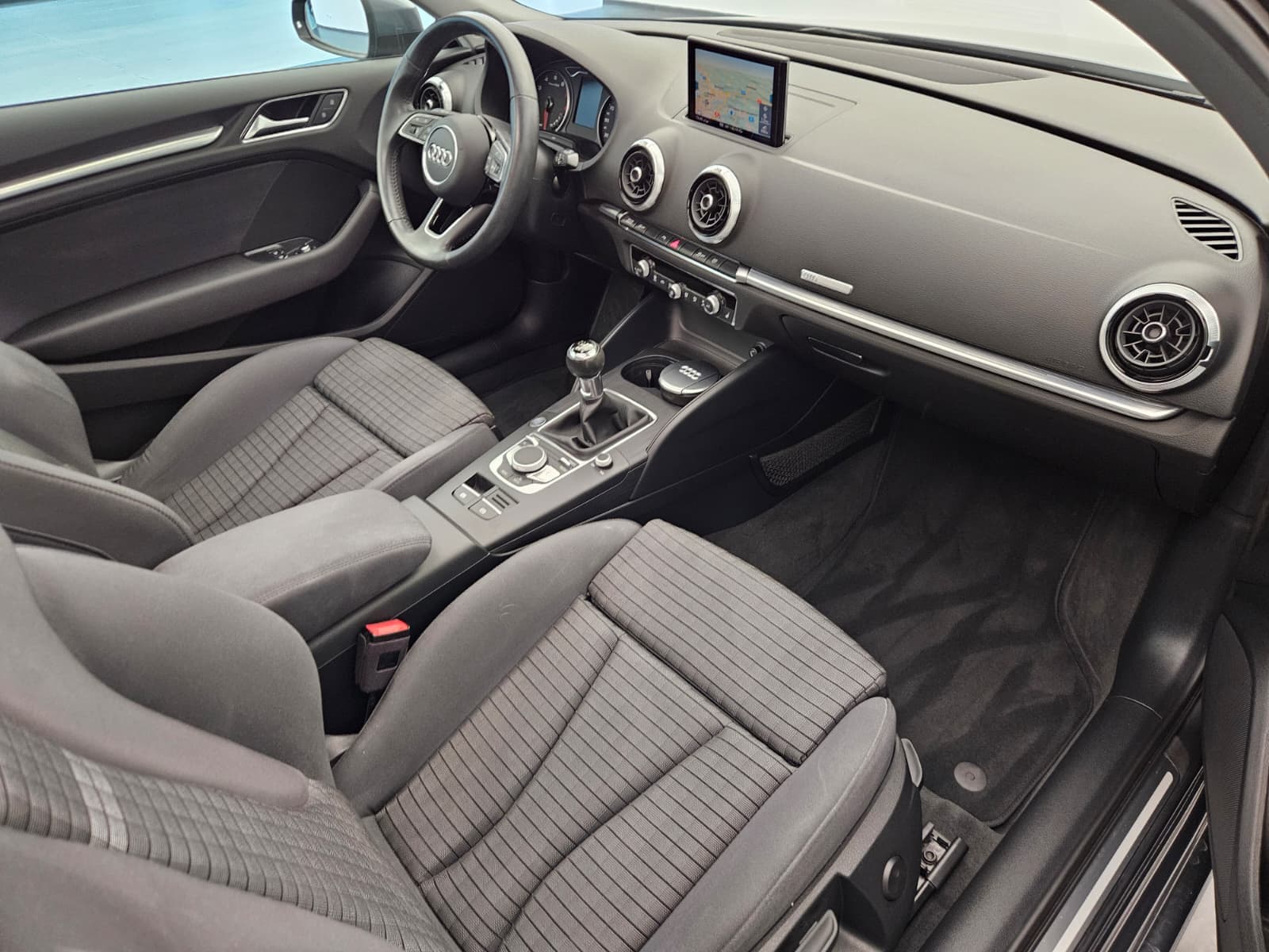 AUDI A3 - Image 12