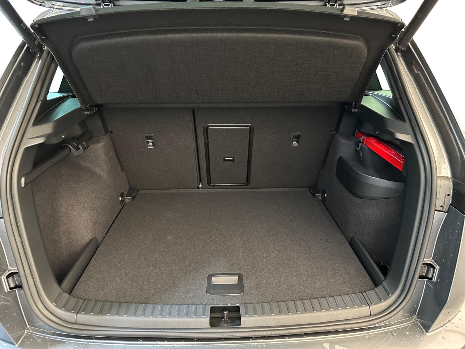 SKODA KAROQ - Image 13