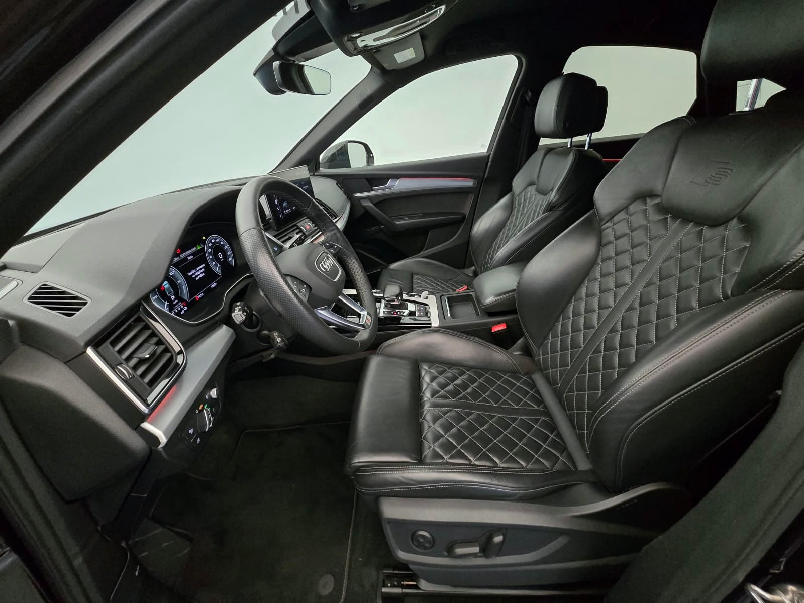 AUDI Q5 - Image 13