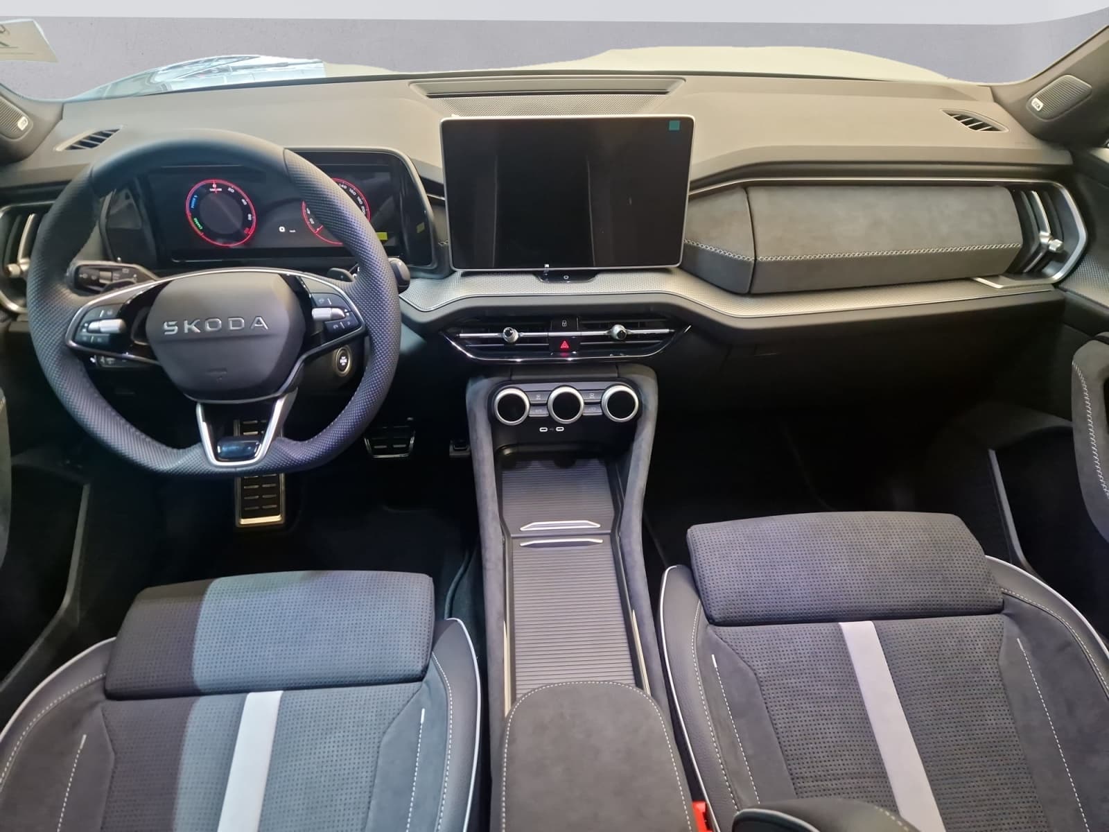 SKODA KODIAQ - Image 10