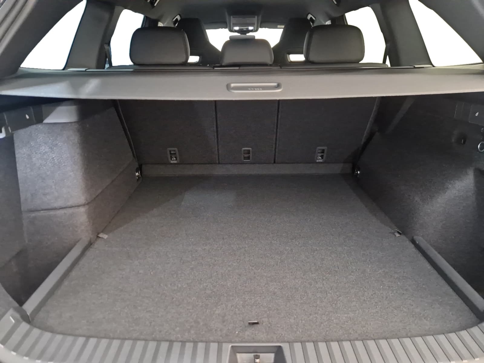 SKODA KODIAQ - Image 13