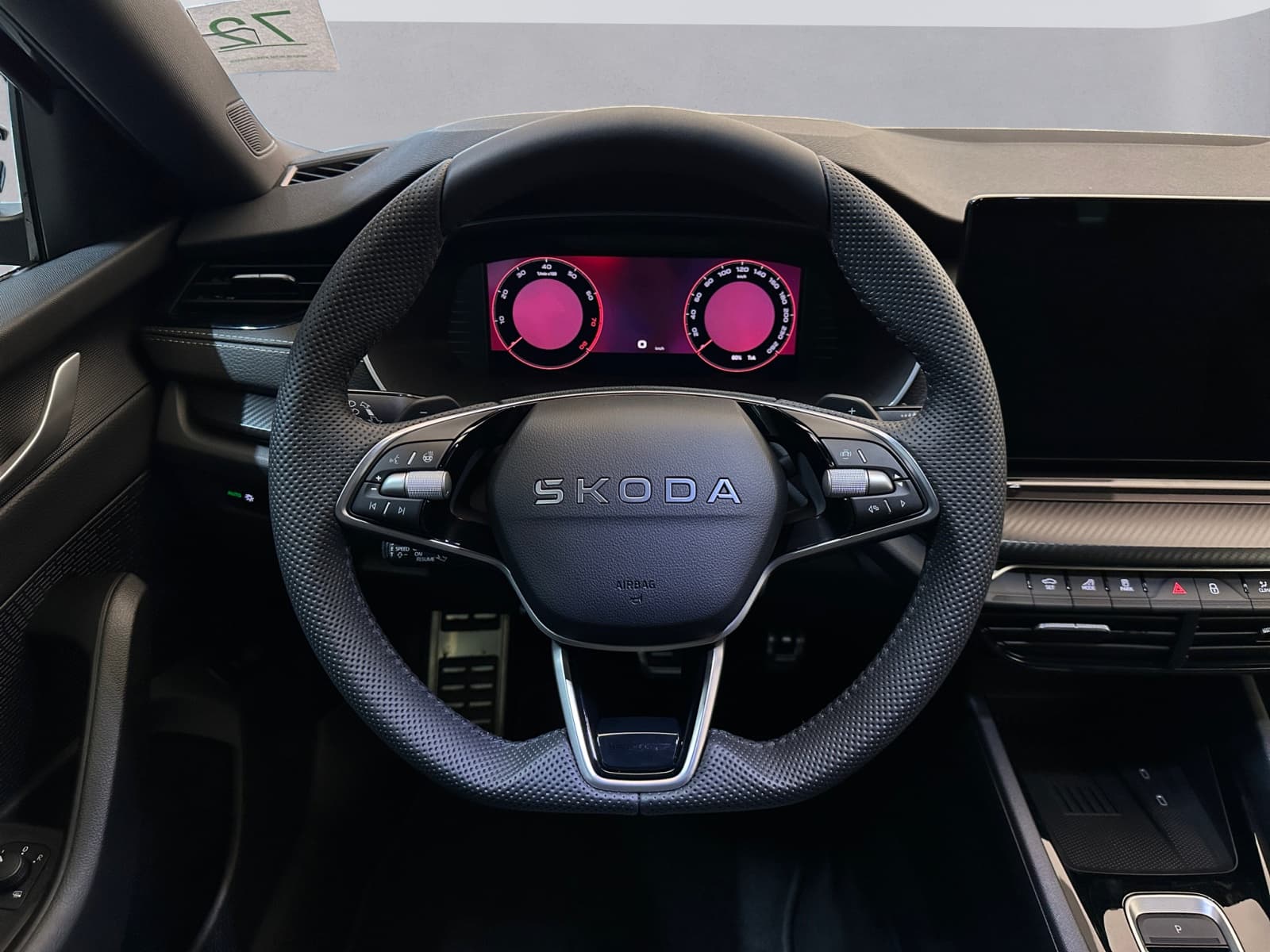 SKODA OCTAVIA - Image 11