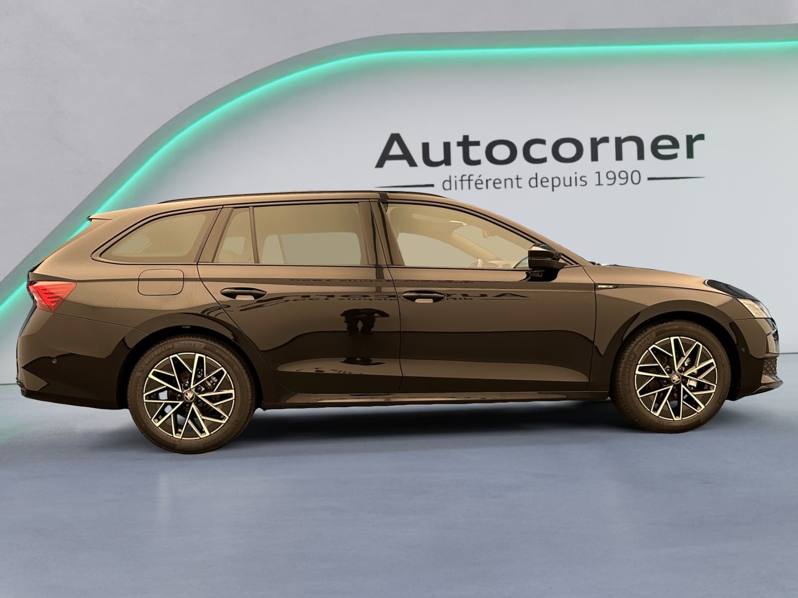 SKODA OCTAVIA - Image 6