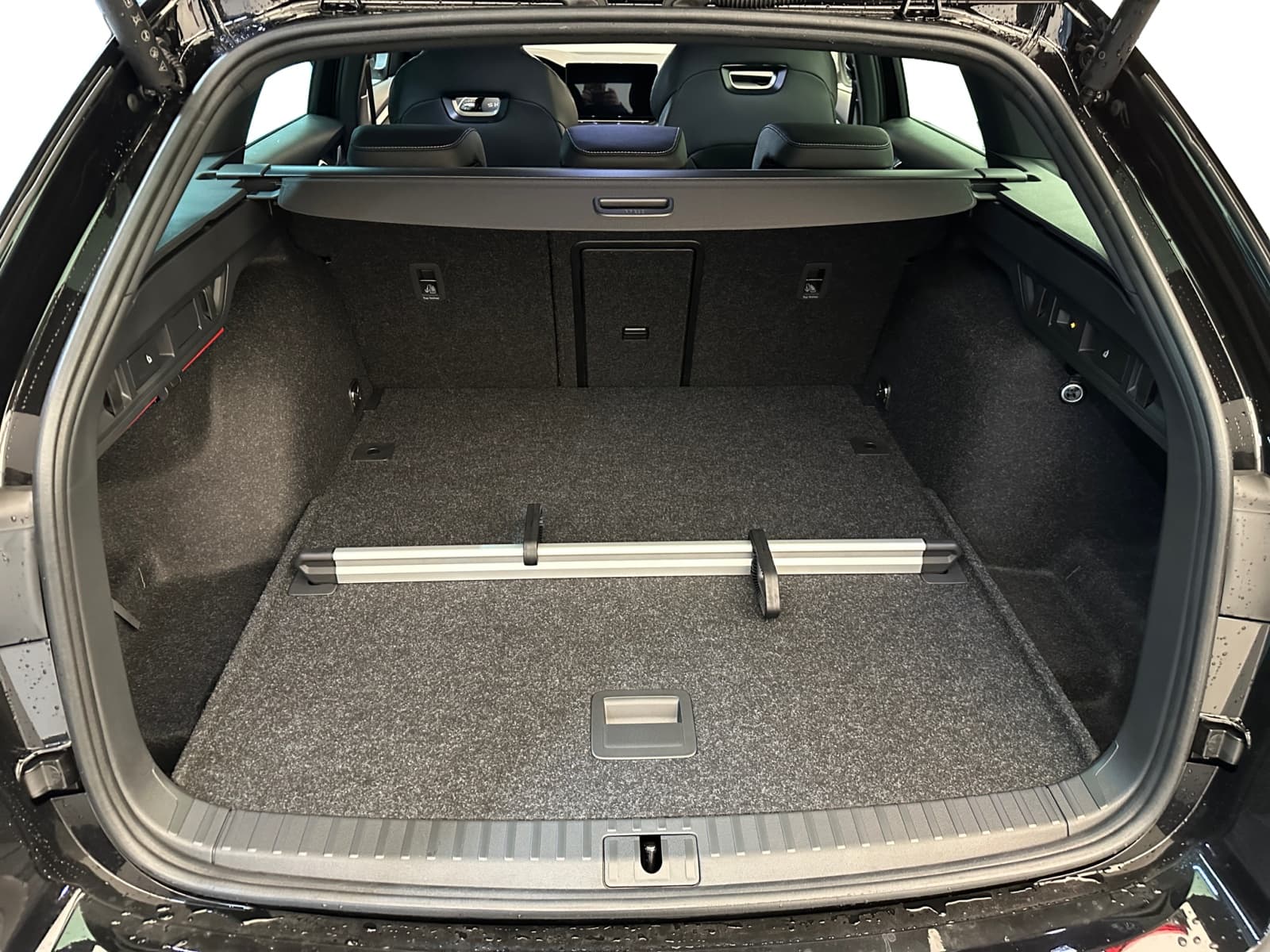 SKODA OCTAVIA - Image 13