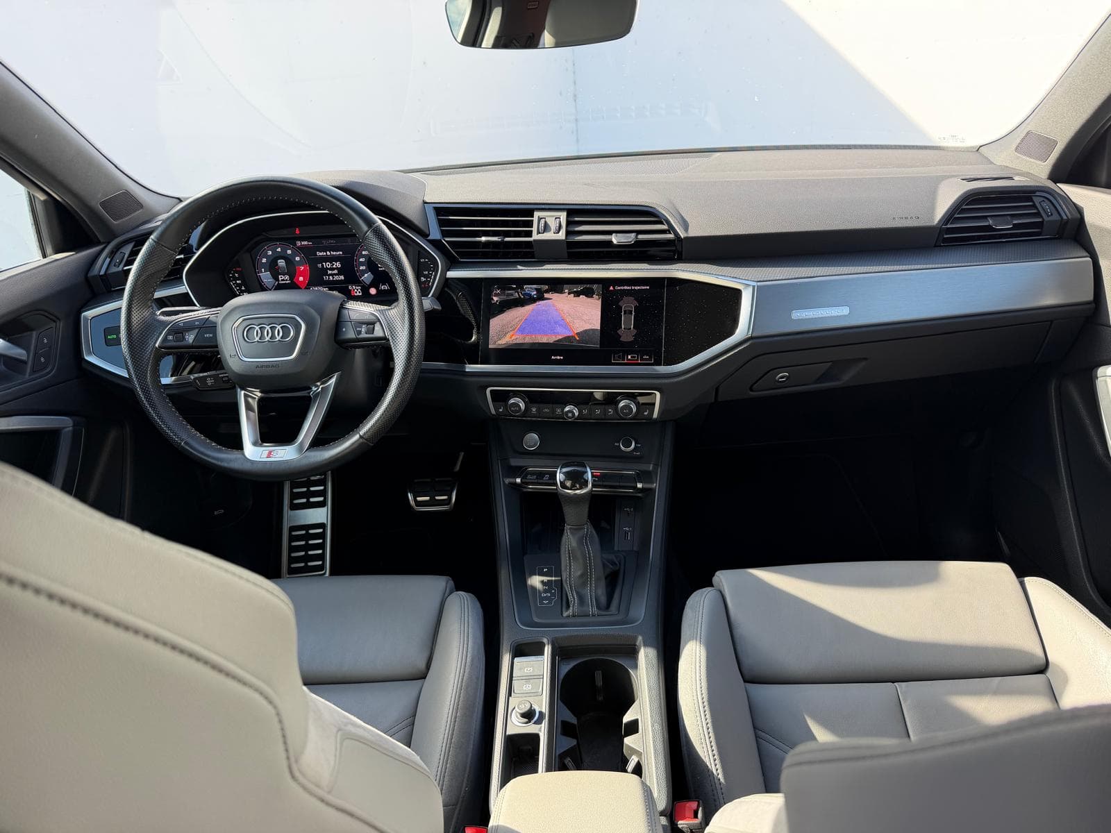 AUDI Q3 - Image 8