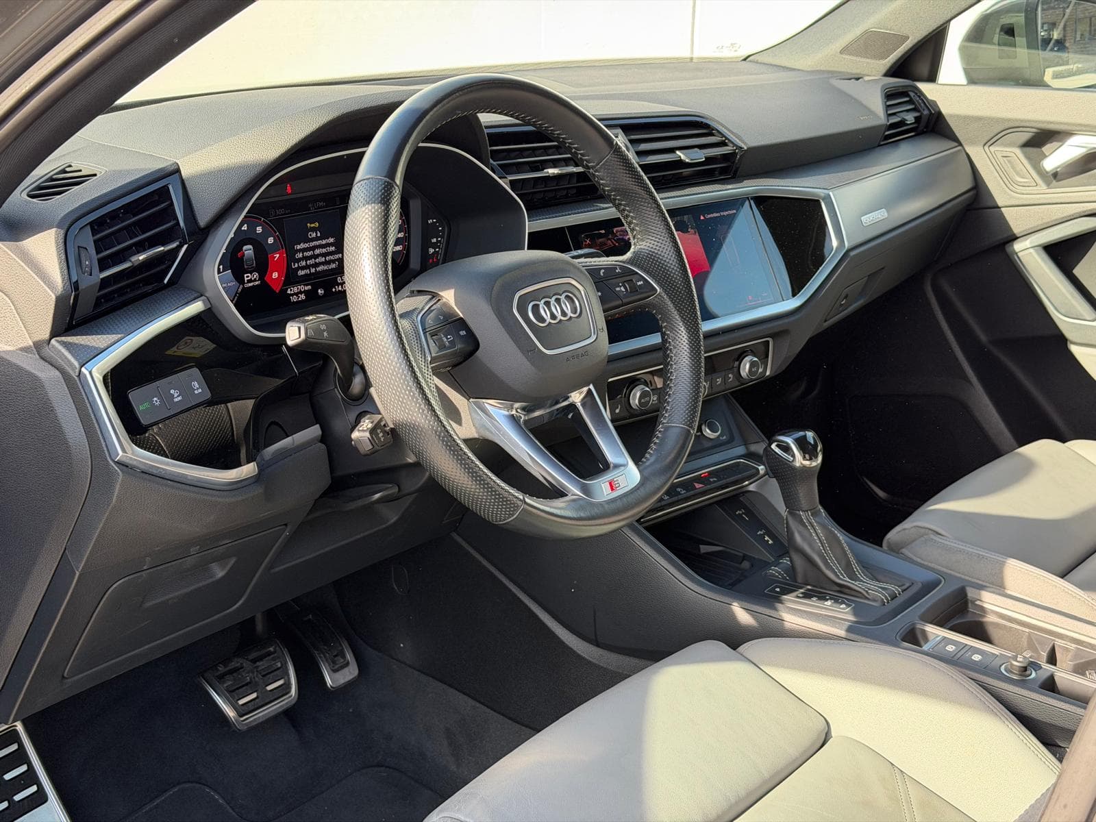 AUDI Q3 - Image 10