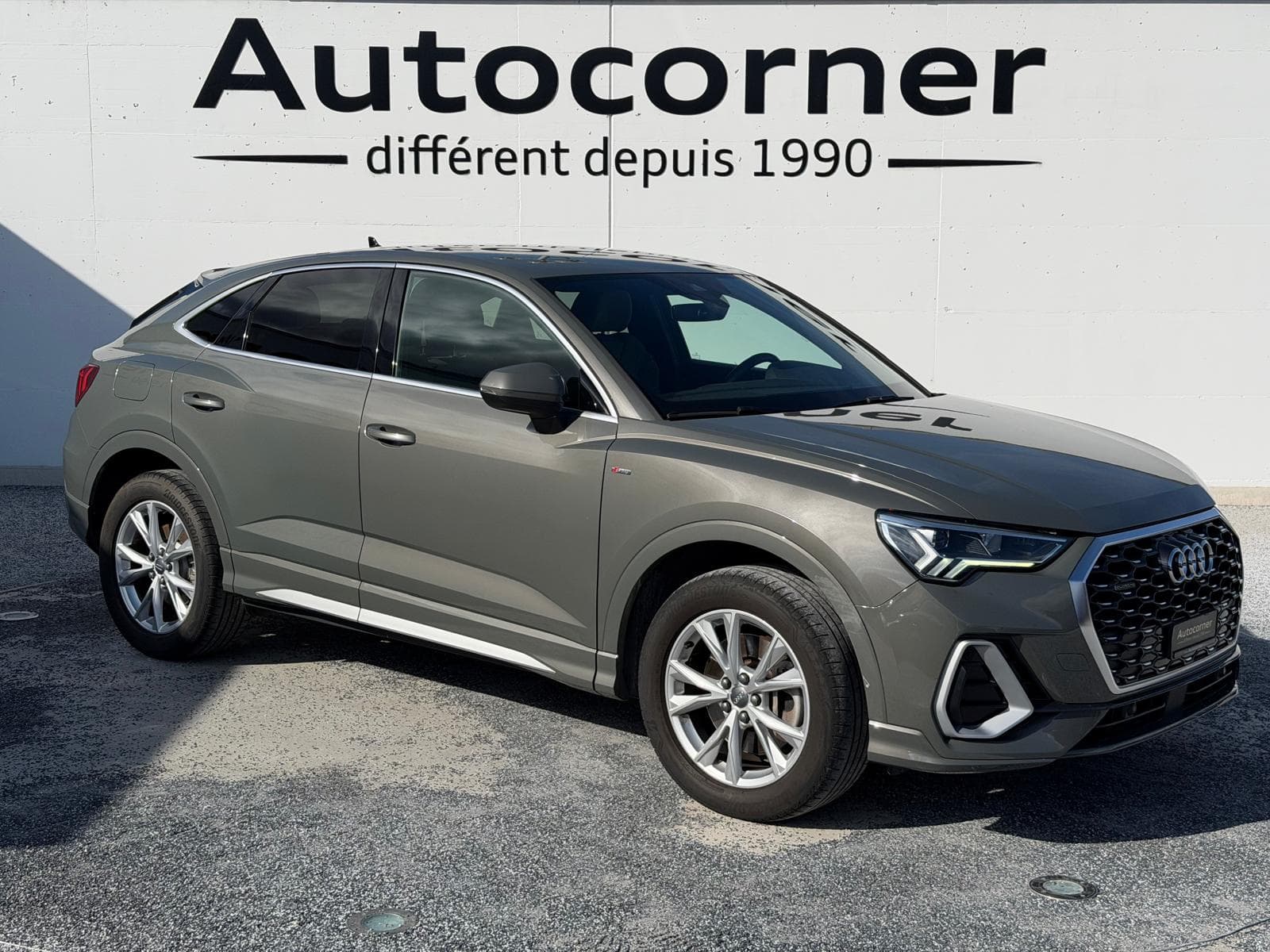 AUDI Q3 - Image 2