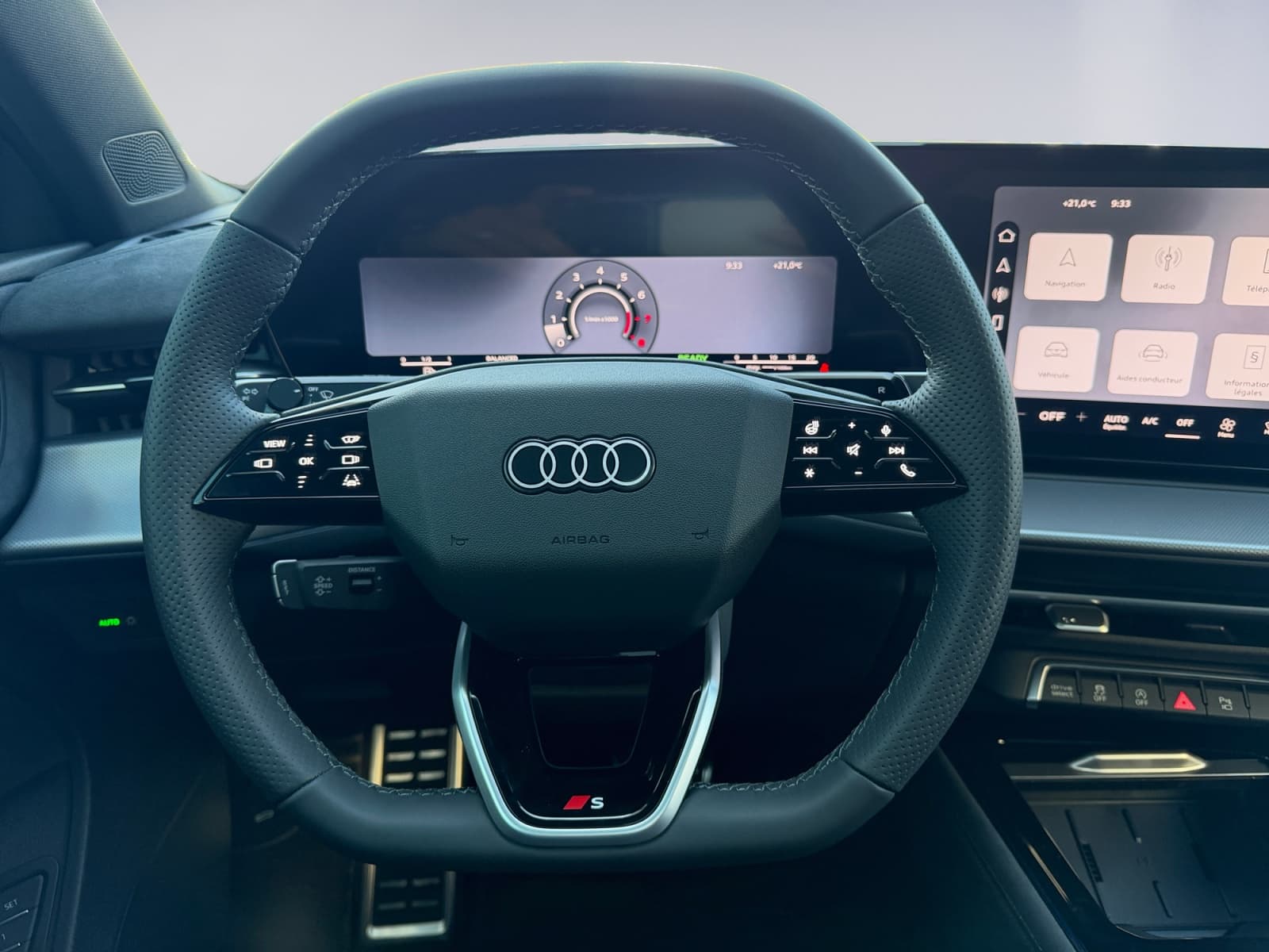 AUDI Q3 - Image 10