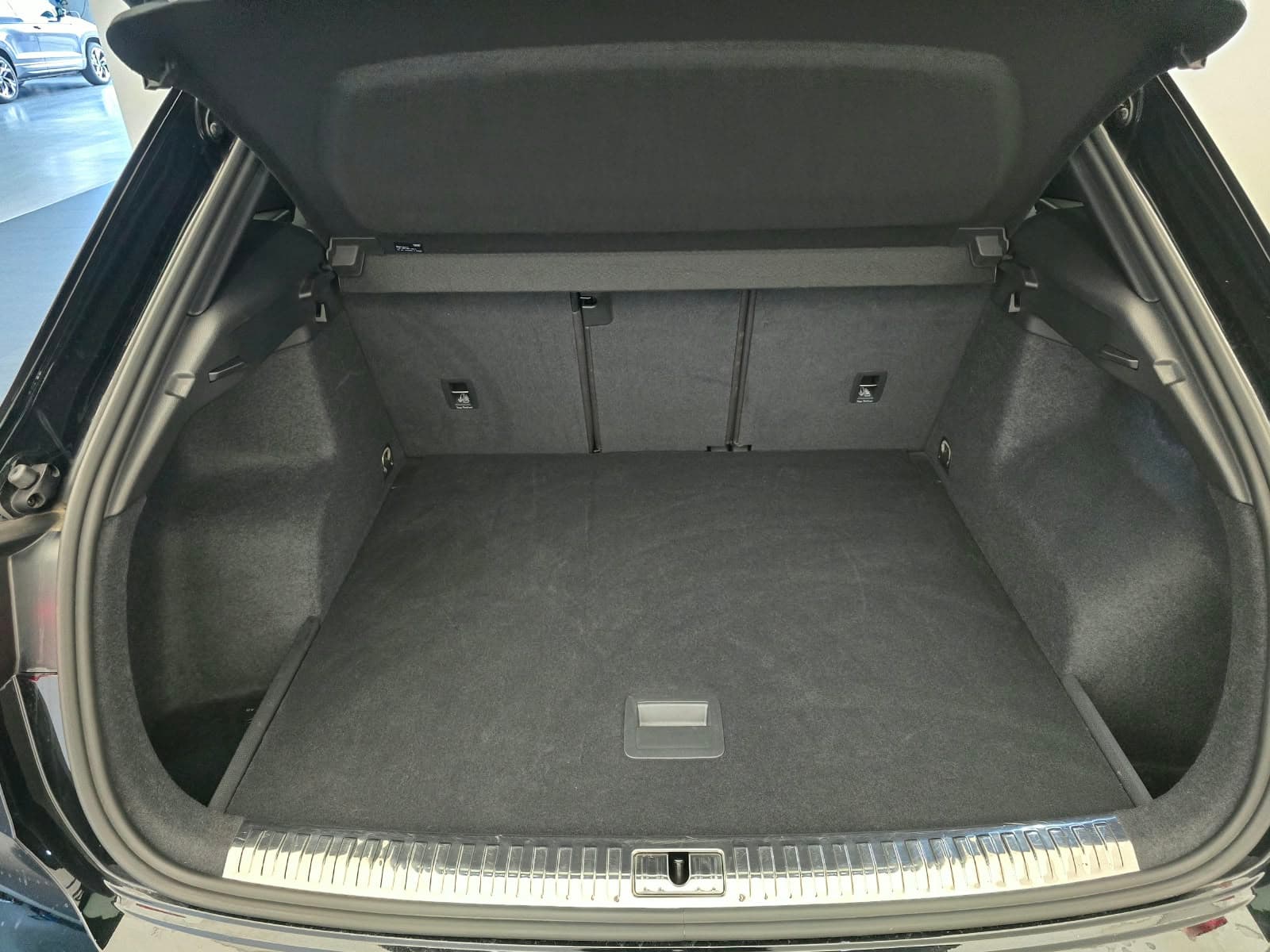 AUDI Q3 - Image 16