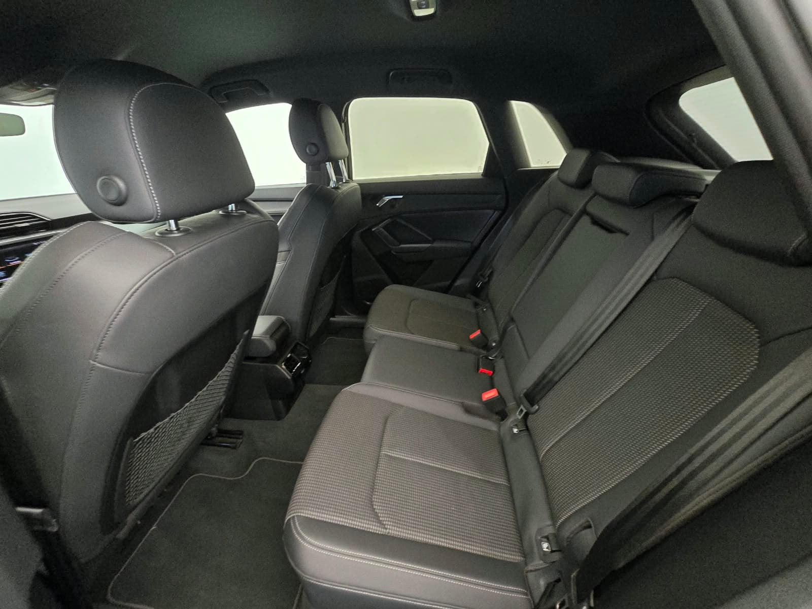 AUDI Q3 - Image 14
