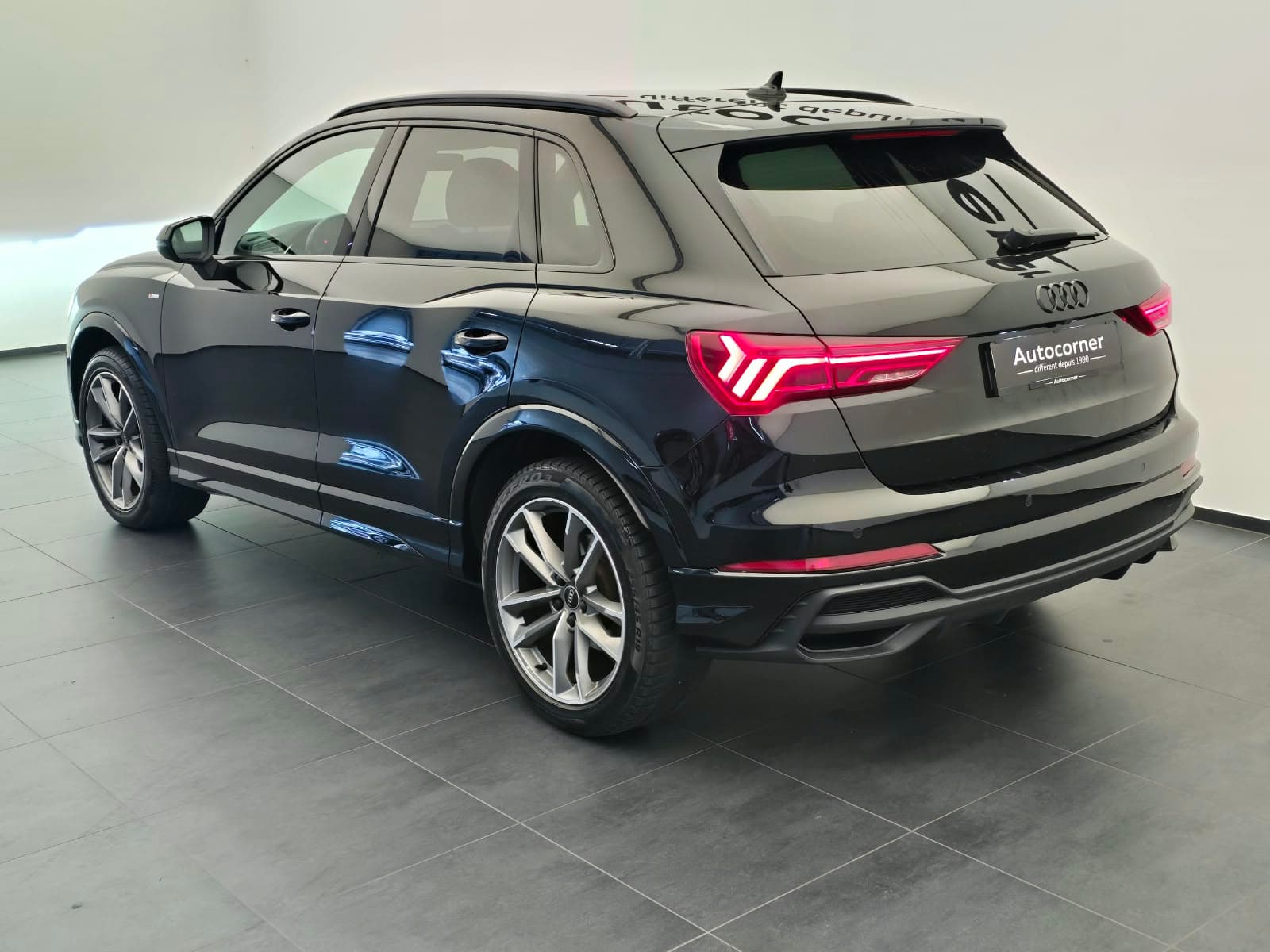 AUDI Q3 - Image 9