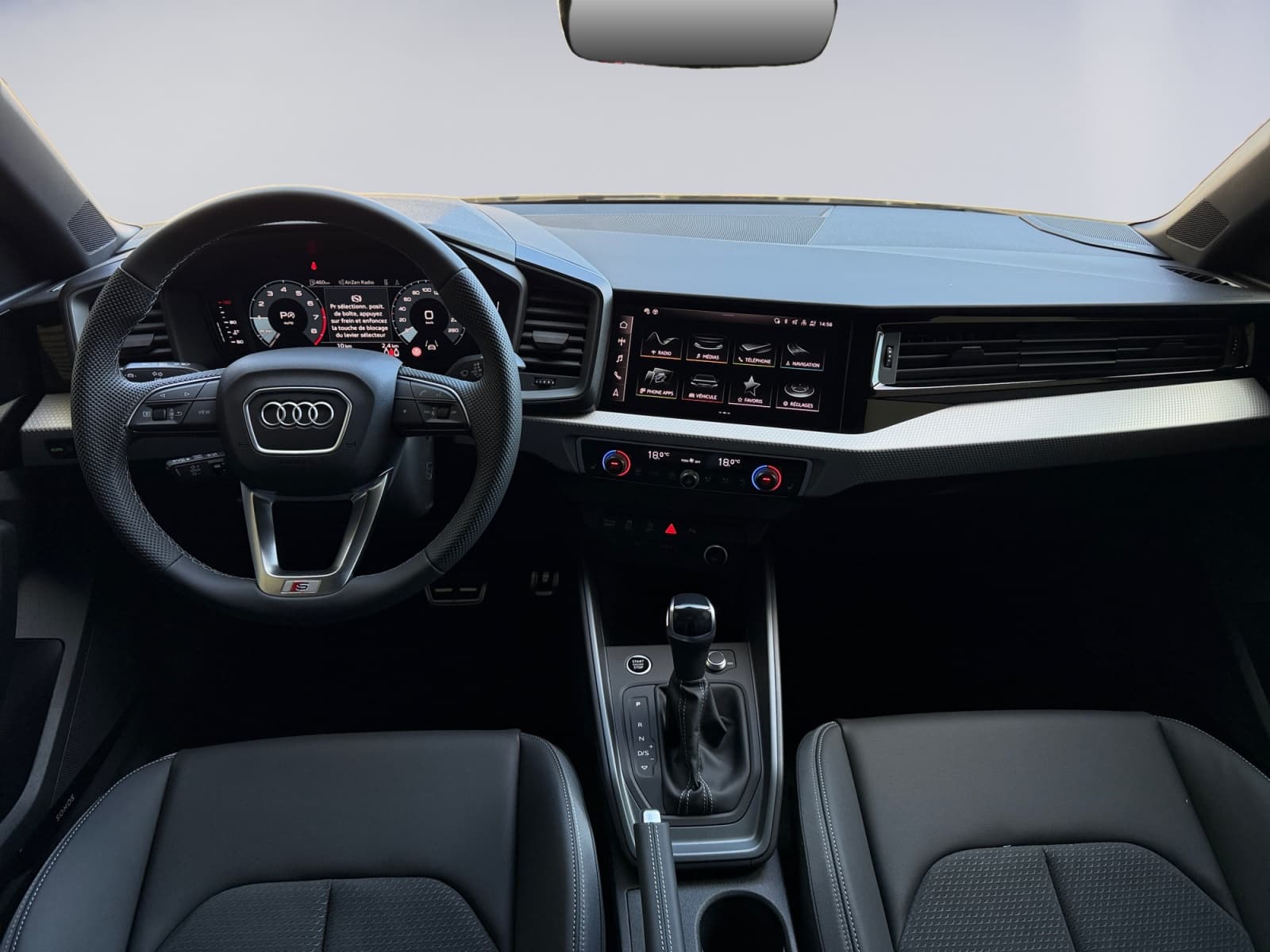 AUDI A1 - Image 8