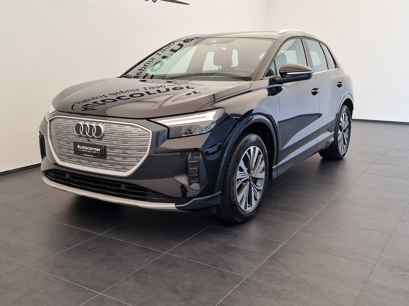 AUDI Q4 e-tron - Image 4