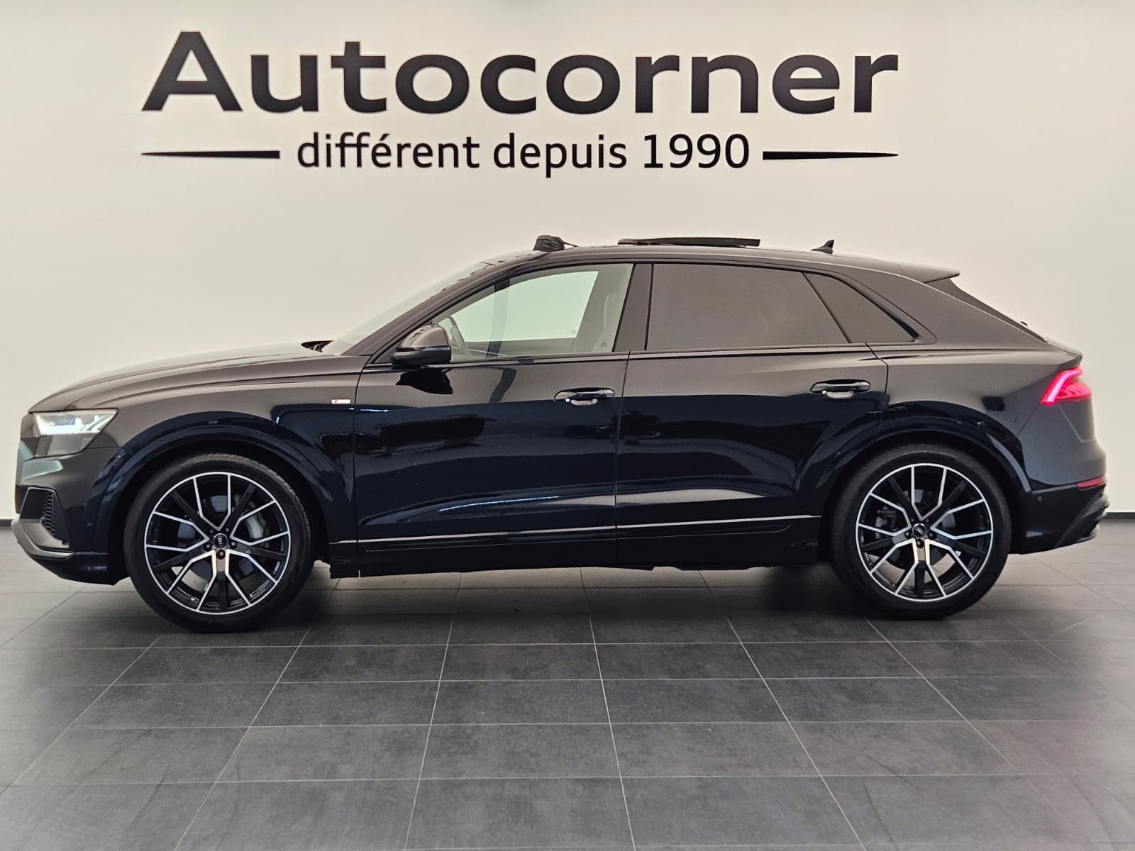 AUDI Q8 - Image 2