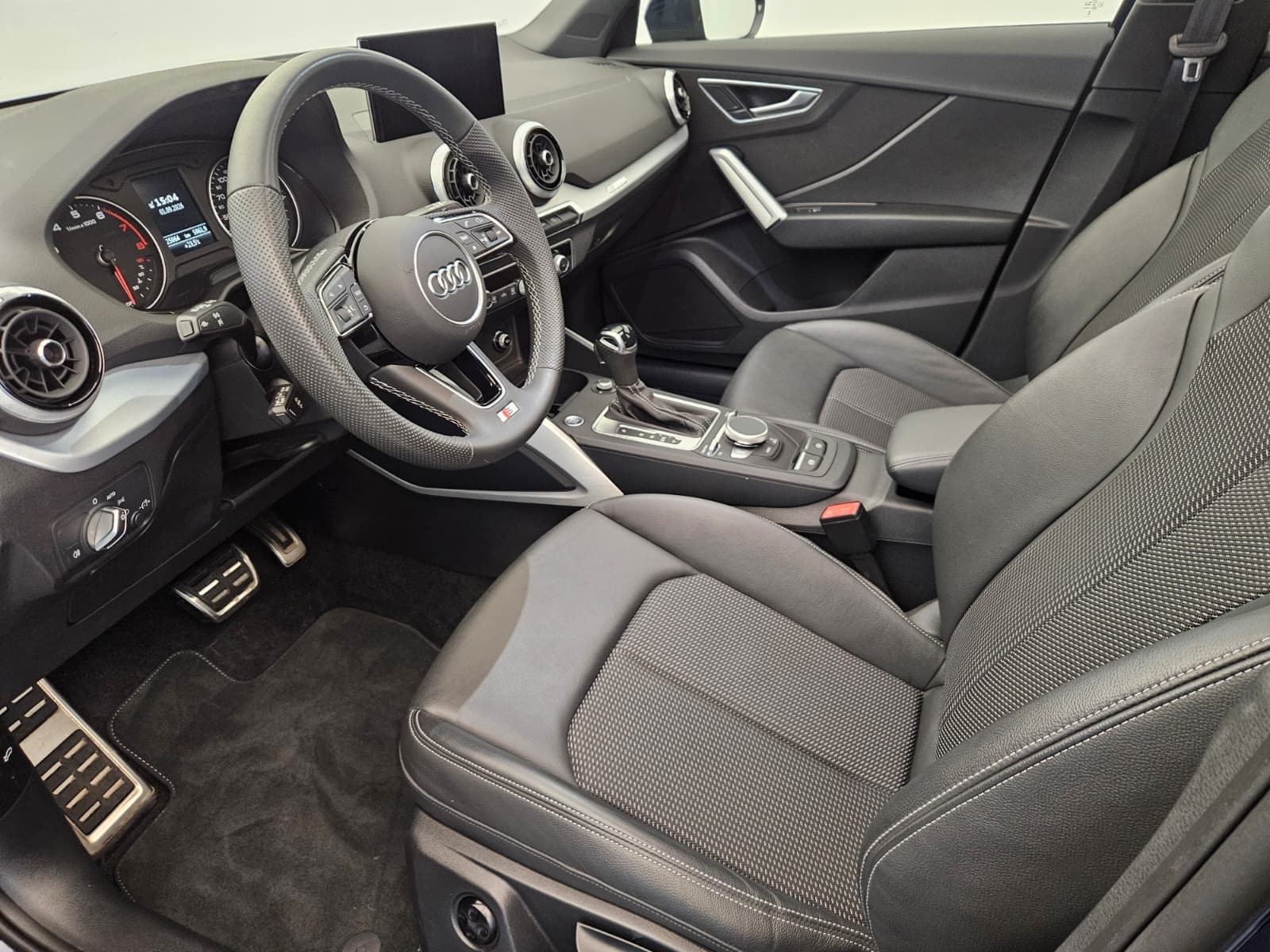 AUDI Q2 - Image 11